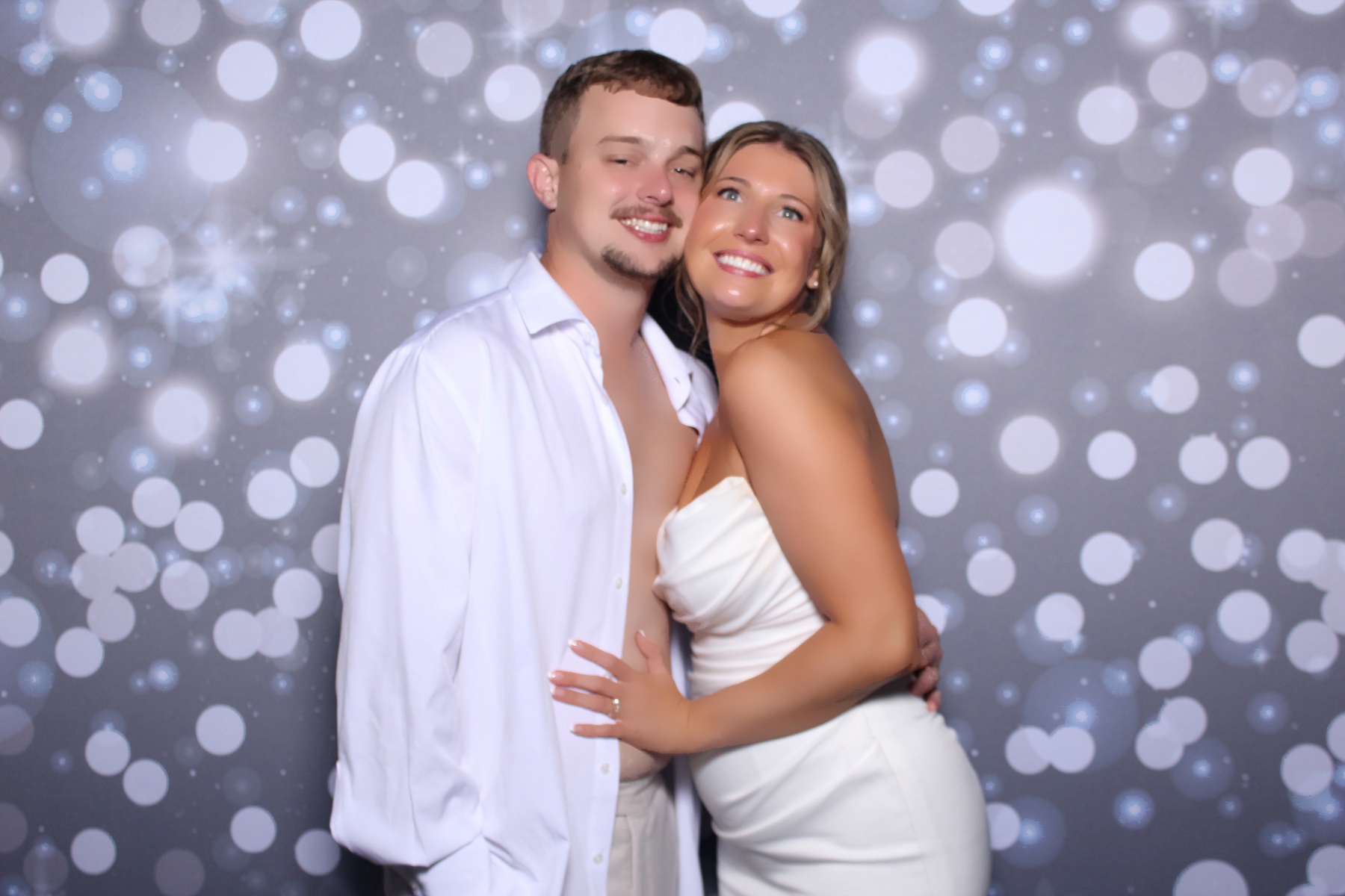 DeChant | View more photos from the event at gallery.photoboothcincy.com/u/PhotoBoothCincy/DeChant