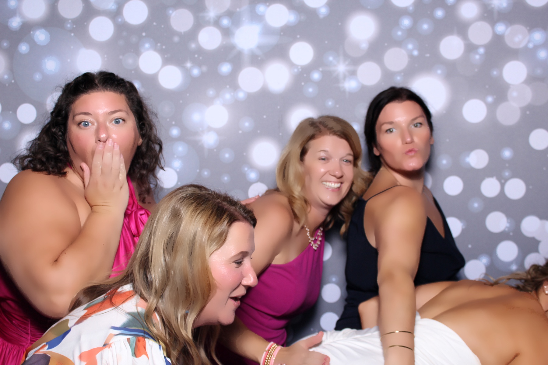 DeChant | View more photos from the event at gallery.photoboothcincy.com/u/PhotoBoothCincy/DeChant