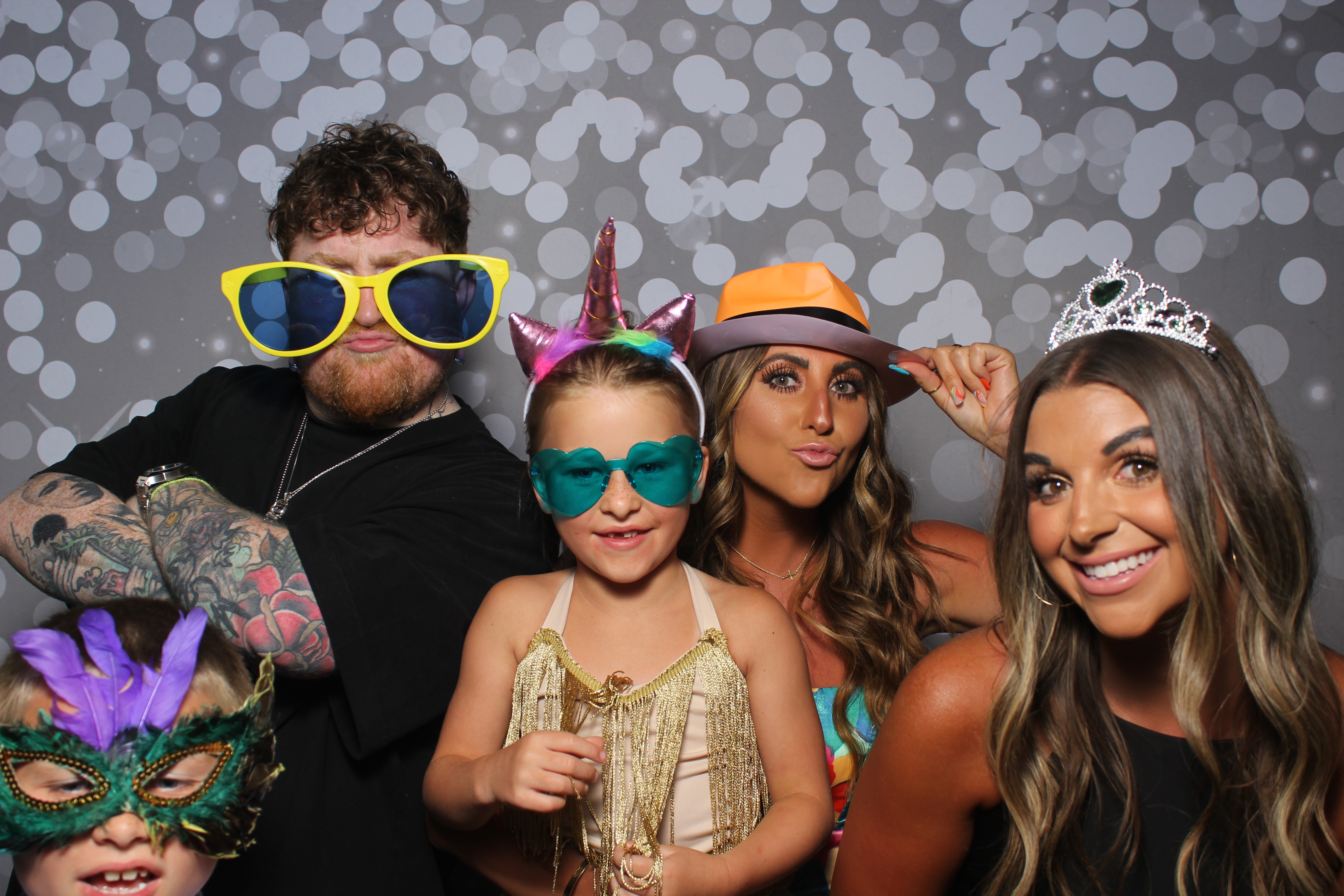 Deborah Birthday Party | View more photos from the event at gallery.photoboothcincy.com/u/PhotoBoothCincy/Deborah-Birthday-Party