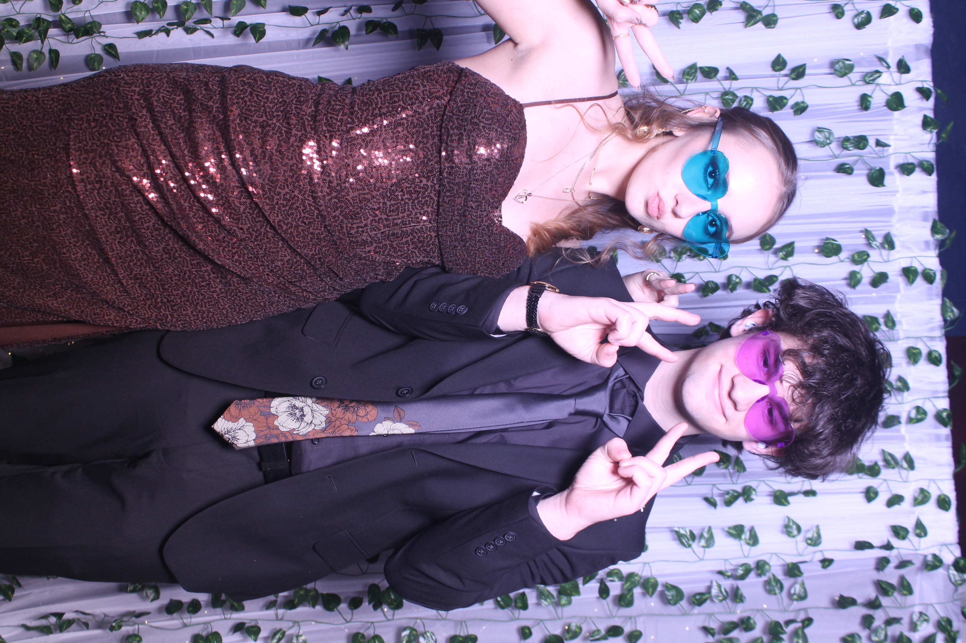 Deer Park Prom | View more photos from the event at gallery.photoboothcincy.com/u/PhotoBoothCincy/Deer-Park-Prom
