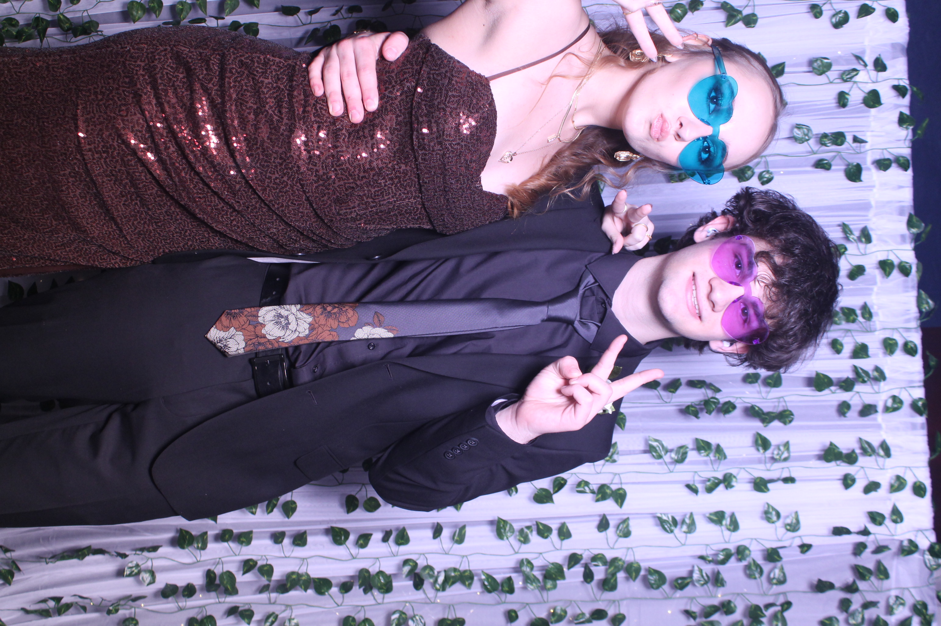 Deer Park Prom | View more photos from the event at gallery.photoboothcincy.com/u/PhotoBoothCincy/Deer-Park-Prom