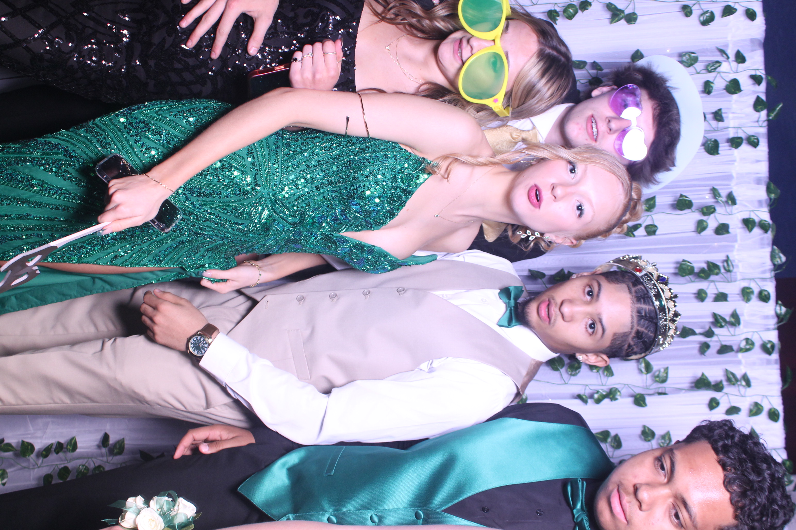 Deer Park Prom | View more photos from the event at gallery.photoboothcincy.com/u/PhotoBoothCincy/Deer-Park-Prom