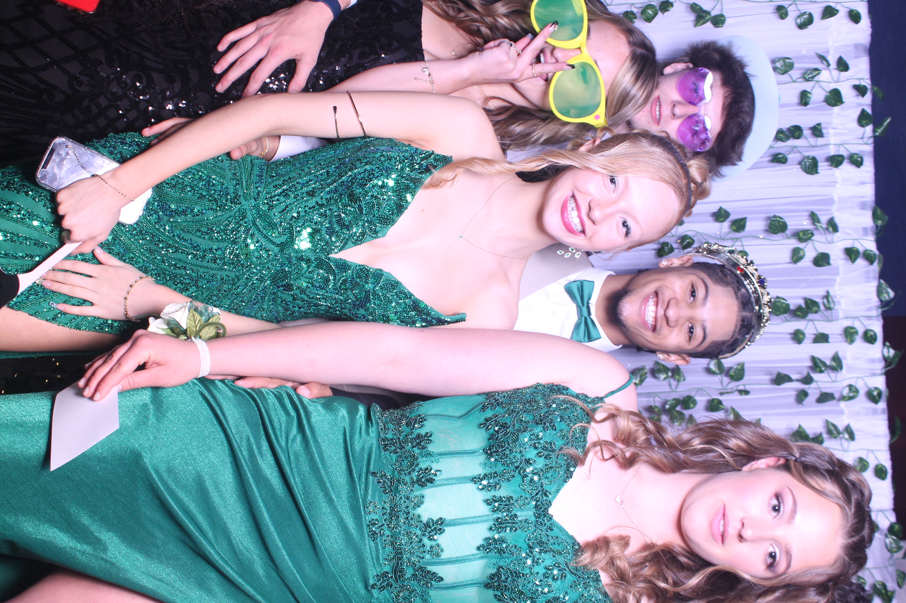 Deer Park Prom | View more photos from the event at gallery.photoboothcincy.com/u/PhotoBoothCincy/Deer-Park-Prom