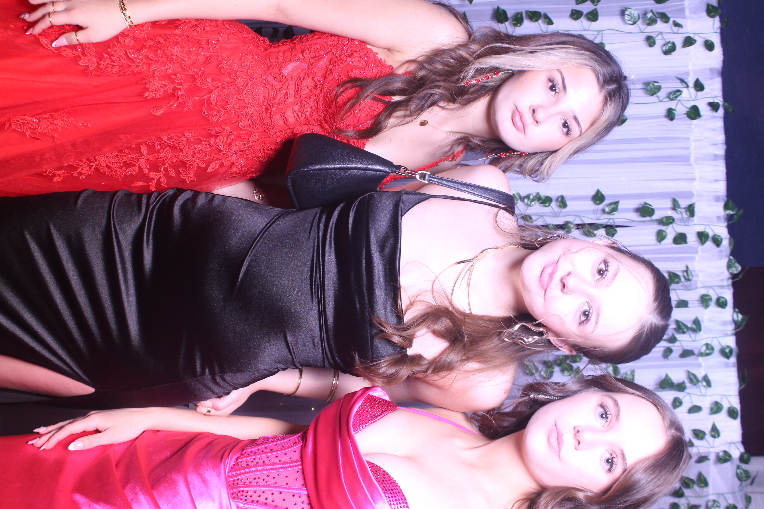 Deer Park Prom | View more photos from the event at gallery.photoboothcincy.com/u/PhotoBoothCincy/Deer-Park-Prom