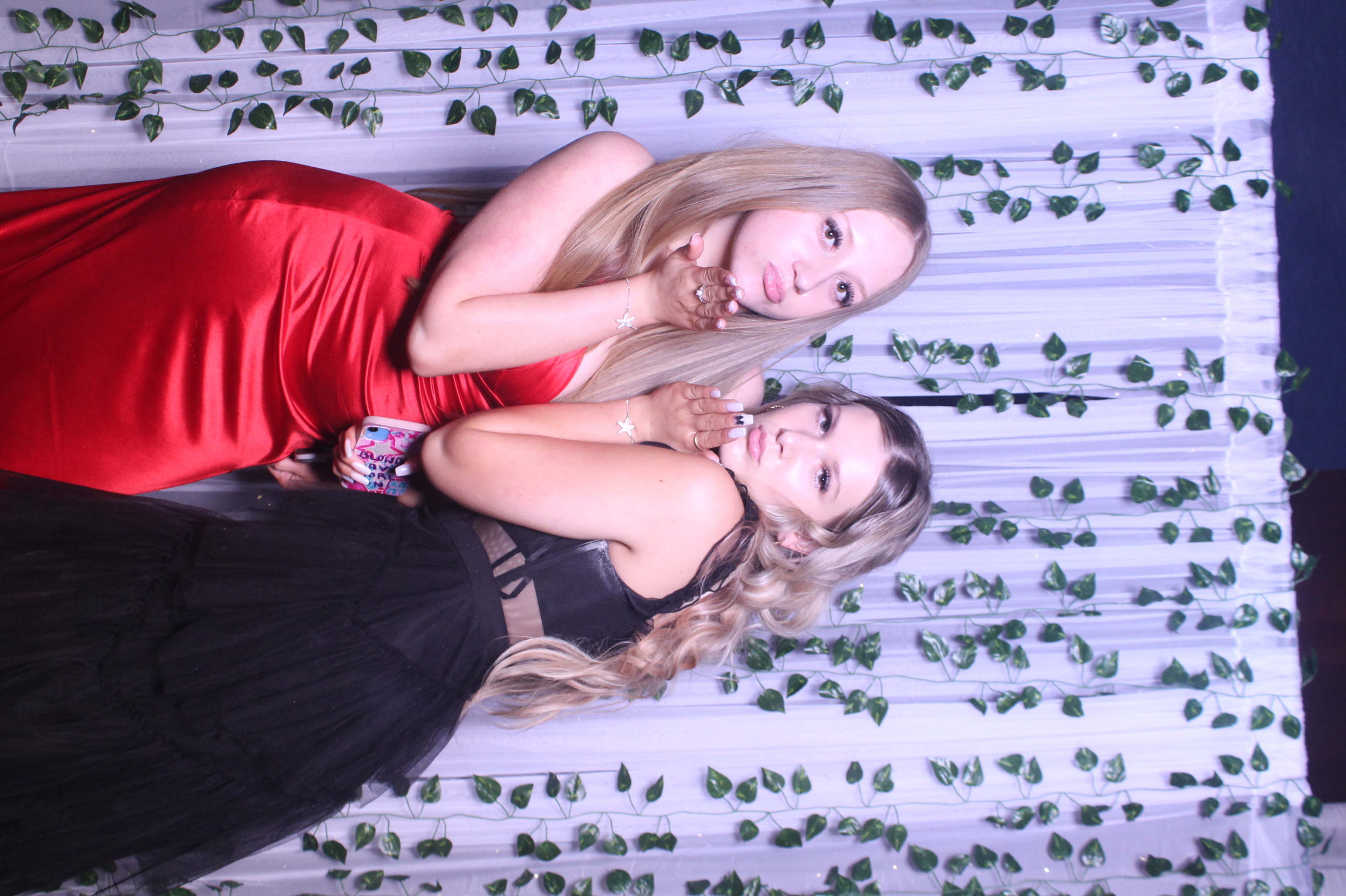Deer Park Prom | View more photos from the event at gallery.photoboothcincy.com/u/PhotoBoothCincy/Deer-Park-Prom