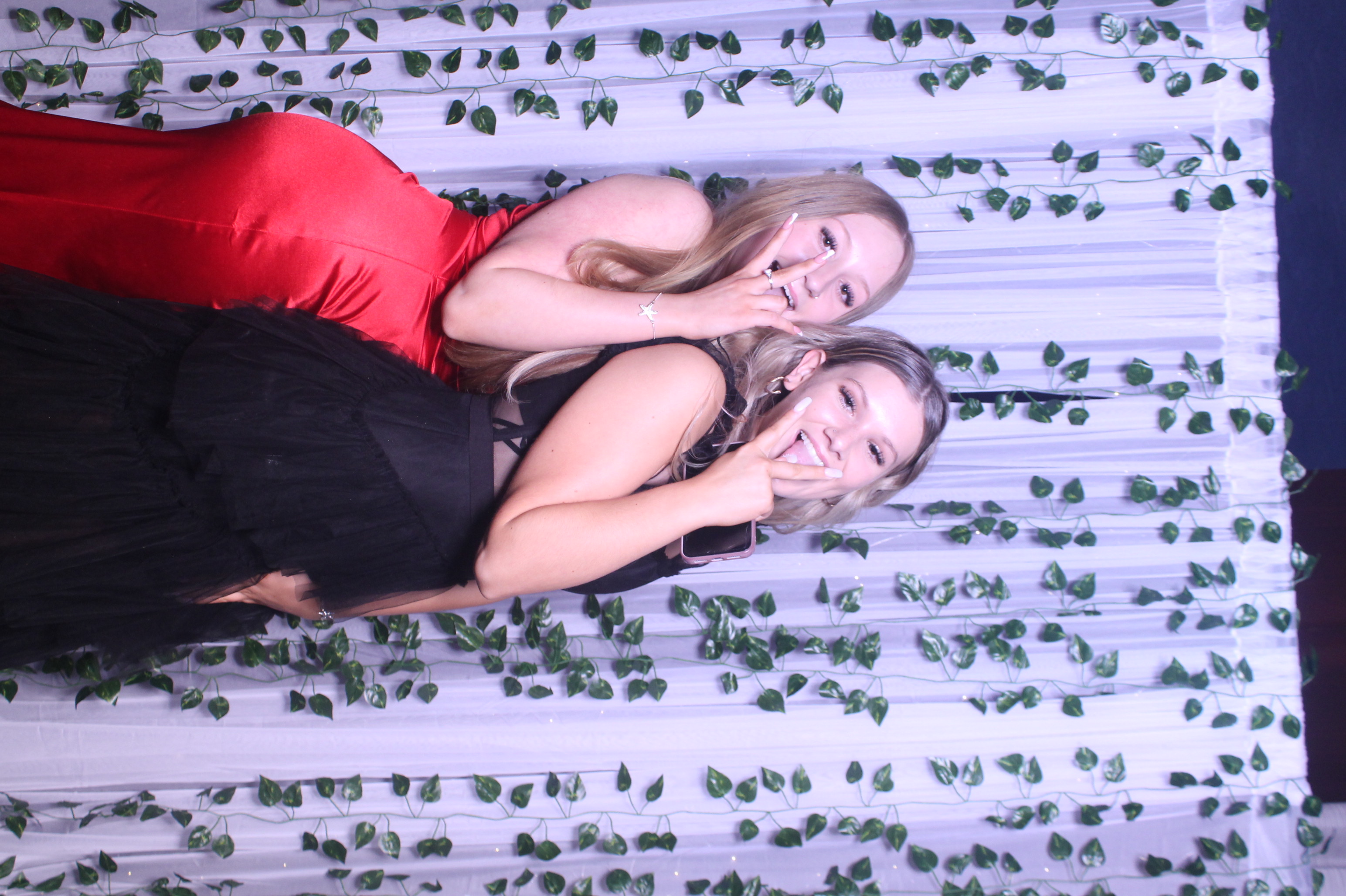 Deer Park Prom | View more photos from the event at gallery.photoboothcincy.com/u/PhotoBoothCincy/Deer-Park-Prom