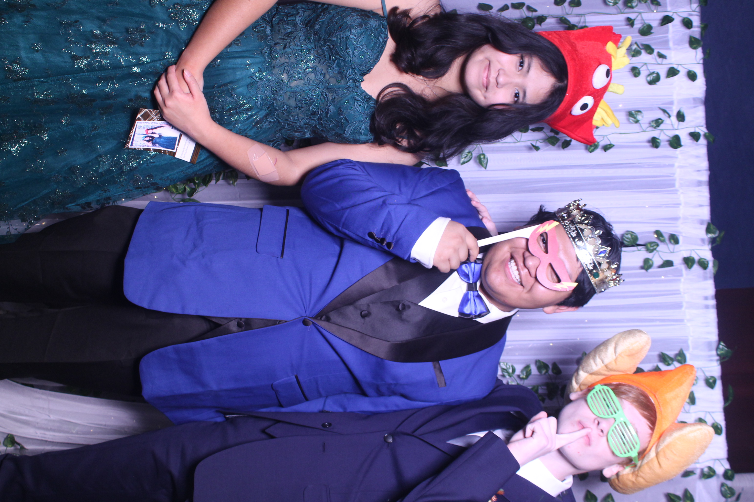 Deer Park Prom | View more photos from the event at gallery.photoboothcincy.com/u/PhotoBoothCincy/Deer-Park-Prom