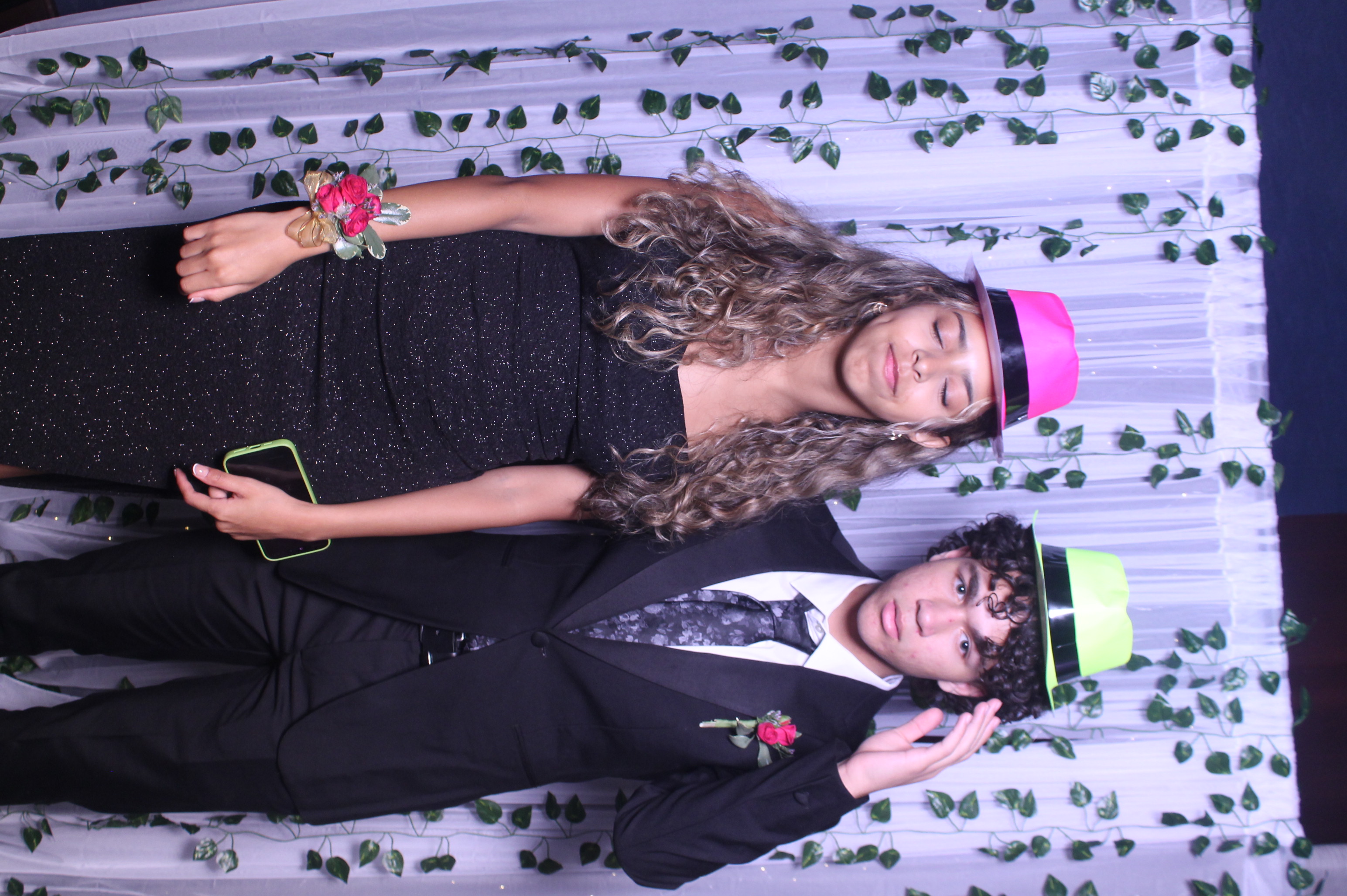 Deer Park Prom | View more photos from the event at gallery.photoboothcincy.com/u/PhotoBoothCincy/Deer-Park-Prom