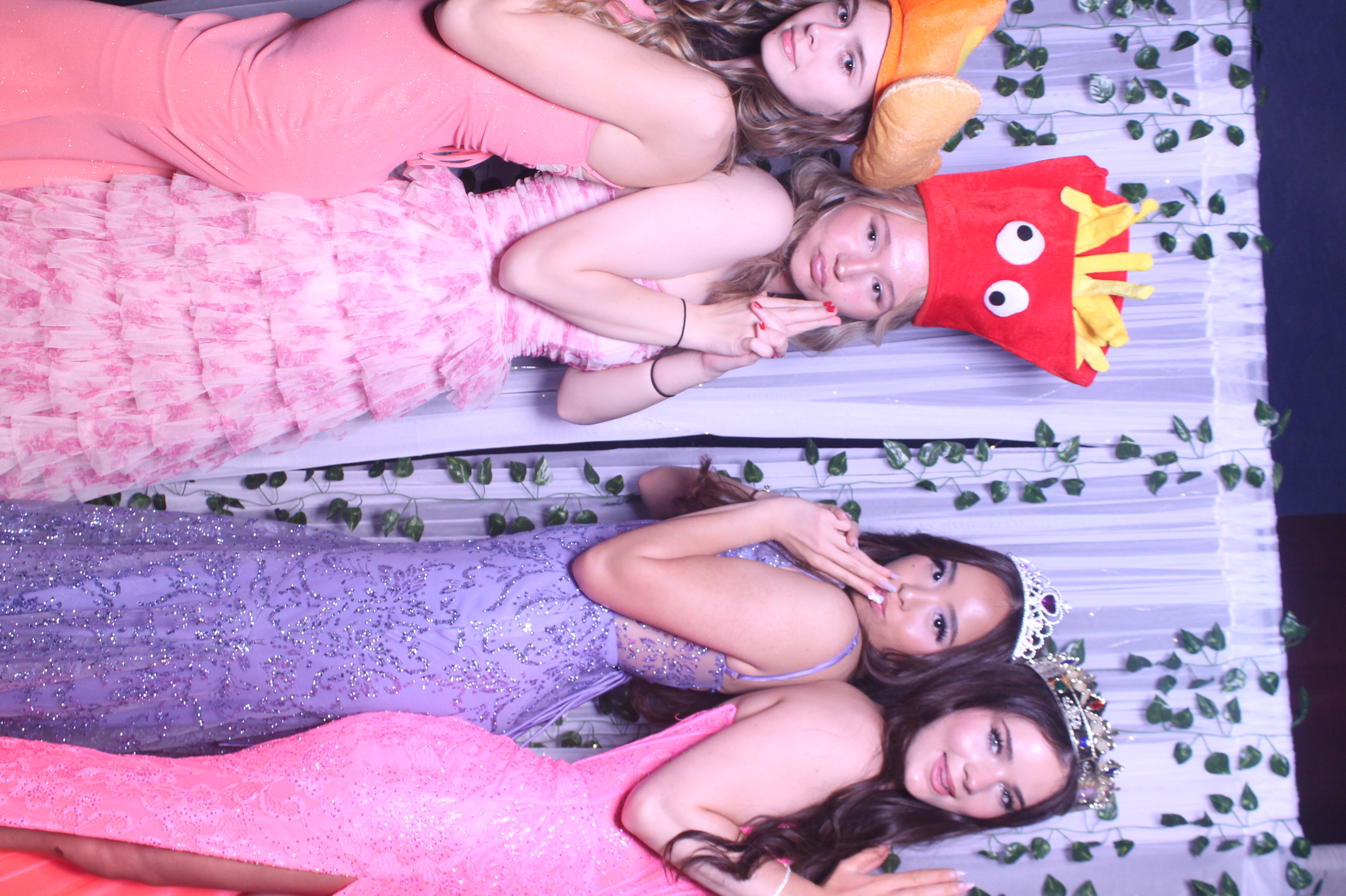 Deer Park Prom | View more photos from the event at gallery.photoboothcincy.com/u/PhotoBoothCincy/Deer-Park-Prom