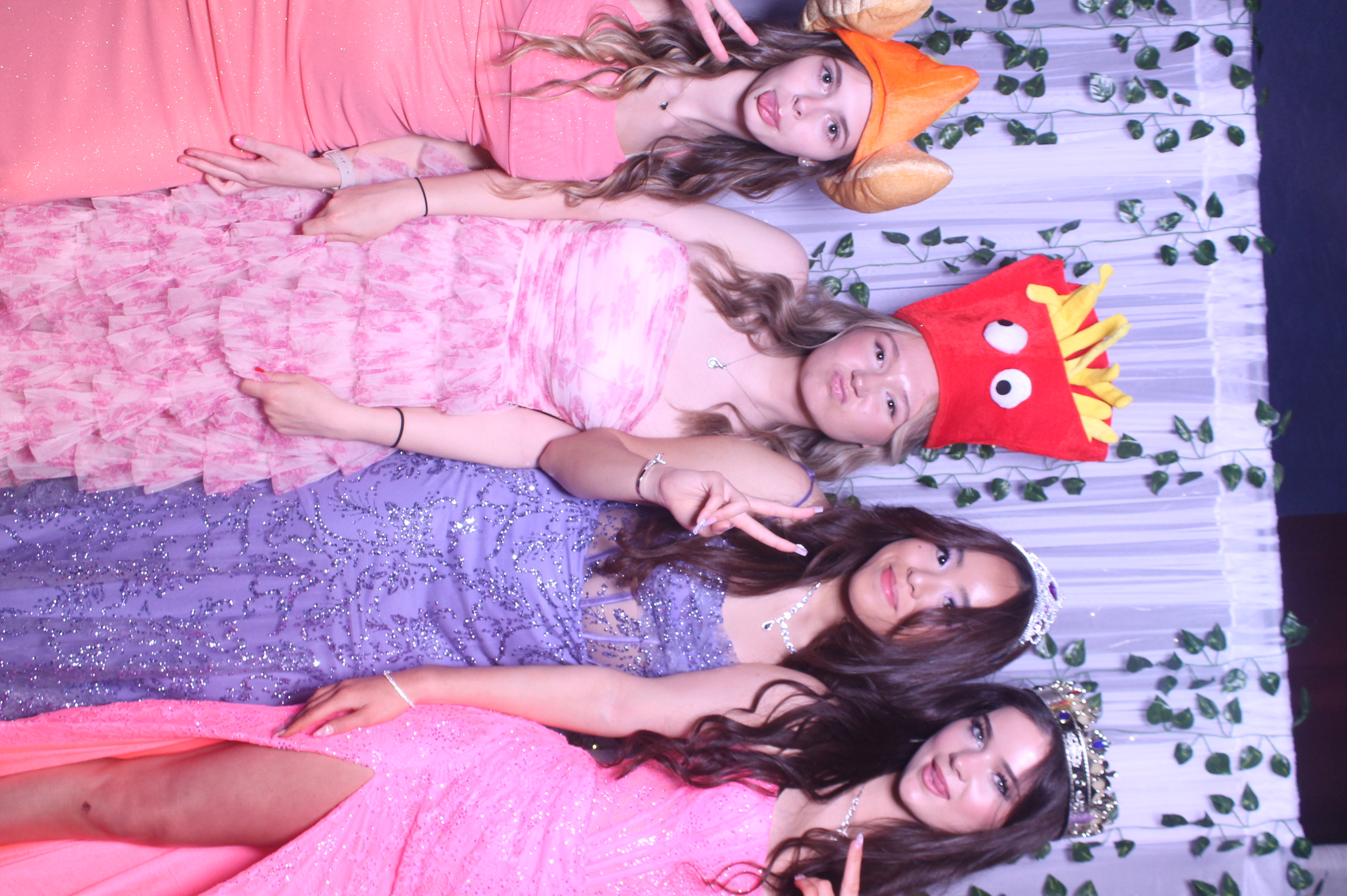 Deer Park Prom | View more photos from the event at gallery.photoboothcincy.com/u/PhotoBoothCincy/Deer-Park-Prom