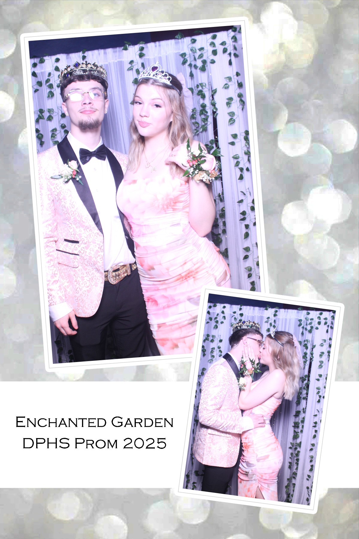 Deer Park Prom | View more photos from the event at gallery.photoboothcincy.com/u/PhotoBoothCincy/Deer-Park-Prom