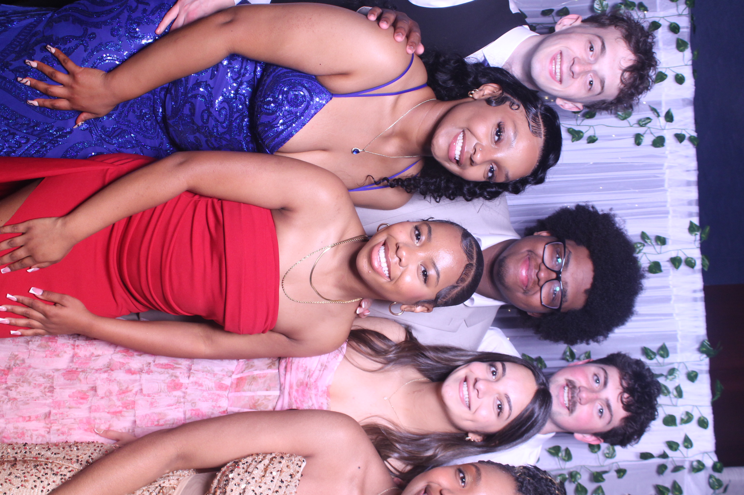Deer Park Prom | View more photos from the event at gallery.photoboothcincy.com/u/PhotoBoothCincy/Deer-Park-Prom