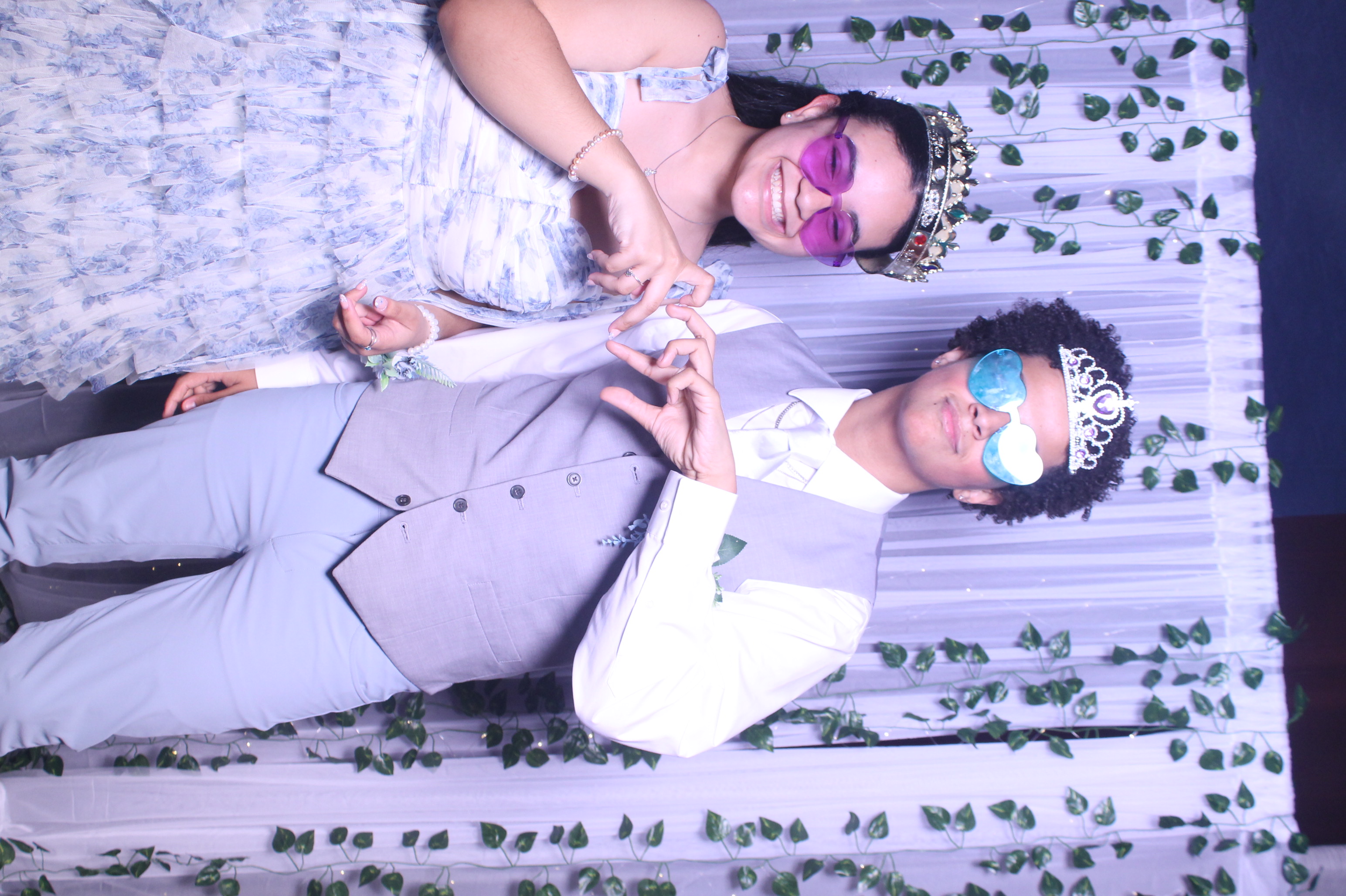 Deer Park Prom | View more photos from the event at gallery.photoboothcincy.com/u/PhotoBoothCincy/Deer-Park-Prom