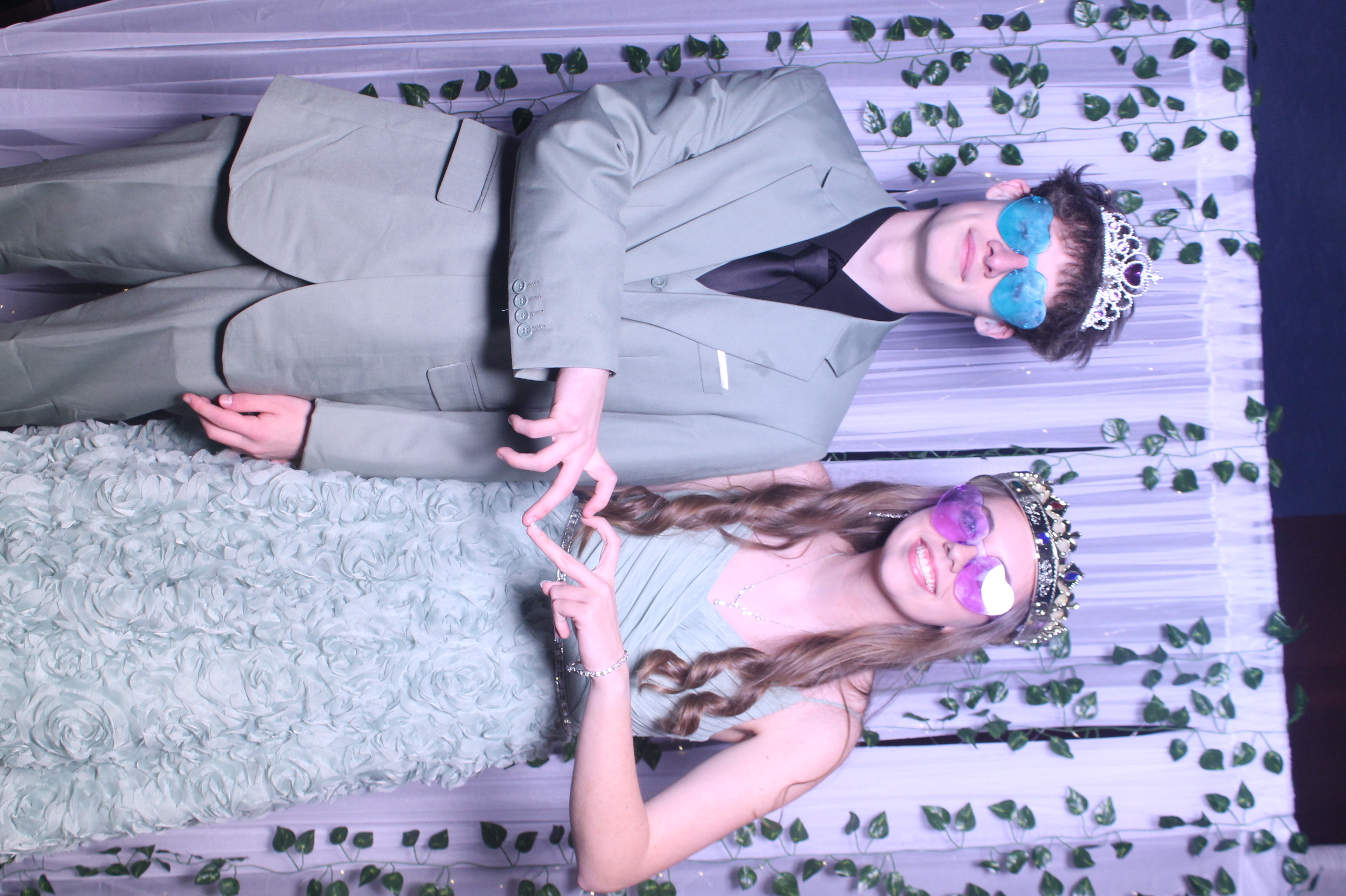 Deer Park Prom | View more photos from the event at gallery.photoboothcincy.com/u/PhotoBoothCincy/Deer-Park-Prom