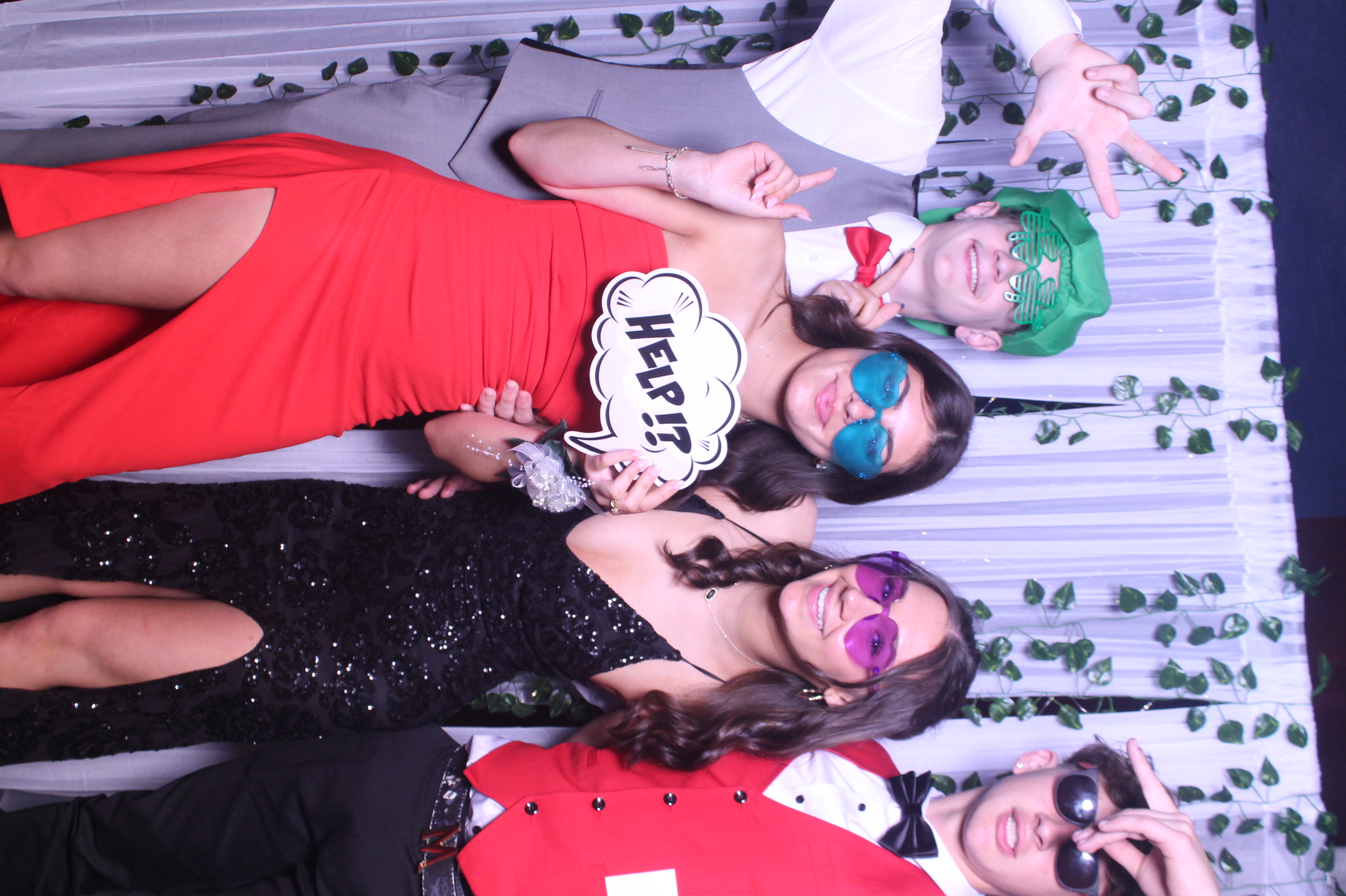 Deer Park Prom | View more photos from the event at gallery.photoboothcincy.com/u/PhotoBoothCincy/Deer-Park-Prom