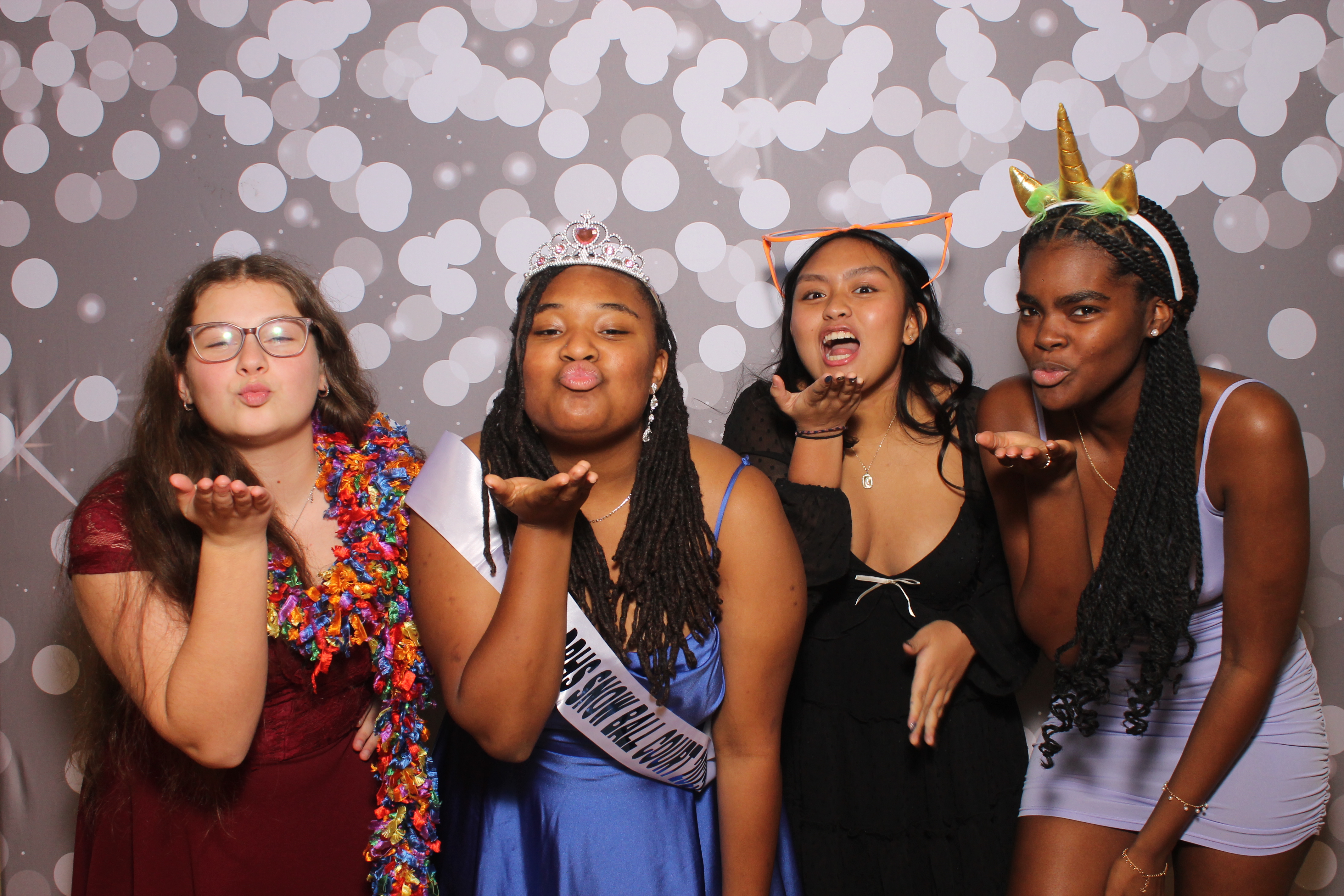 Deer Park Snow Ball | View more photos from the event at gallery.photoboothcincy.com/u/PhotoBoothCincy/Deer-Park-Snow-Ball