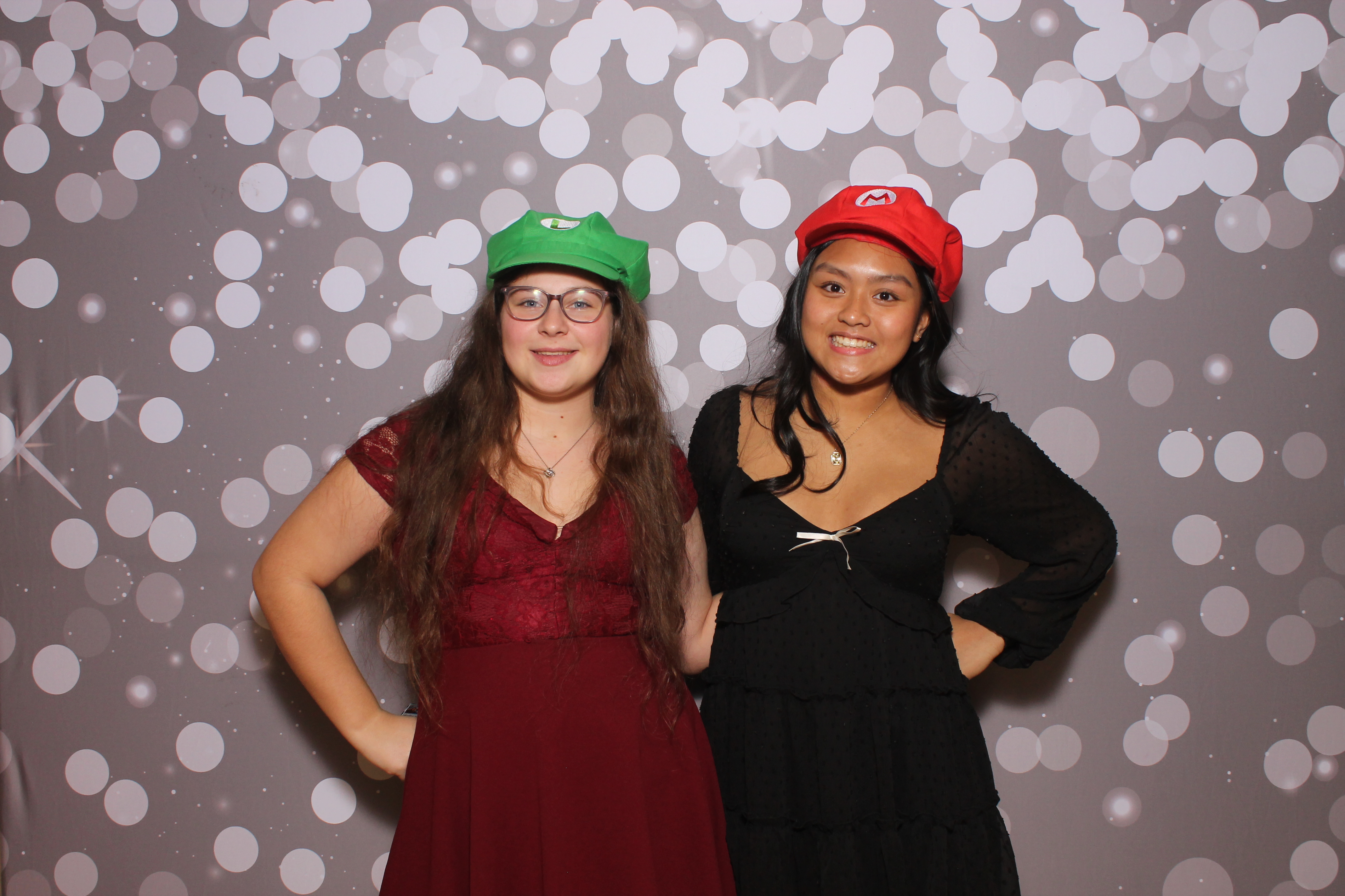 Deer Park Snow Ball | View more photos from the event at gallery.photoboothcincy.com/u/PhotoBoothCincy/Deer-Park-Snow-Ball