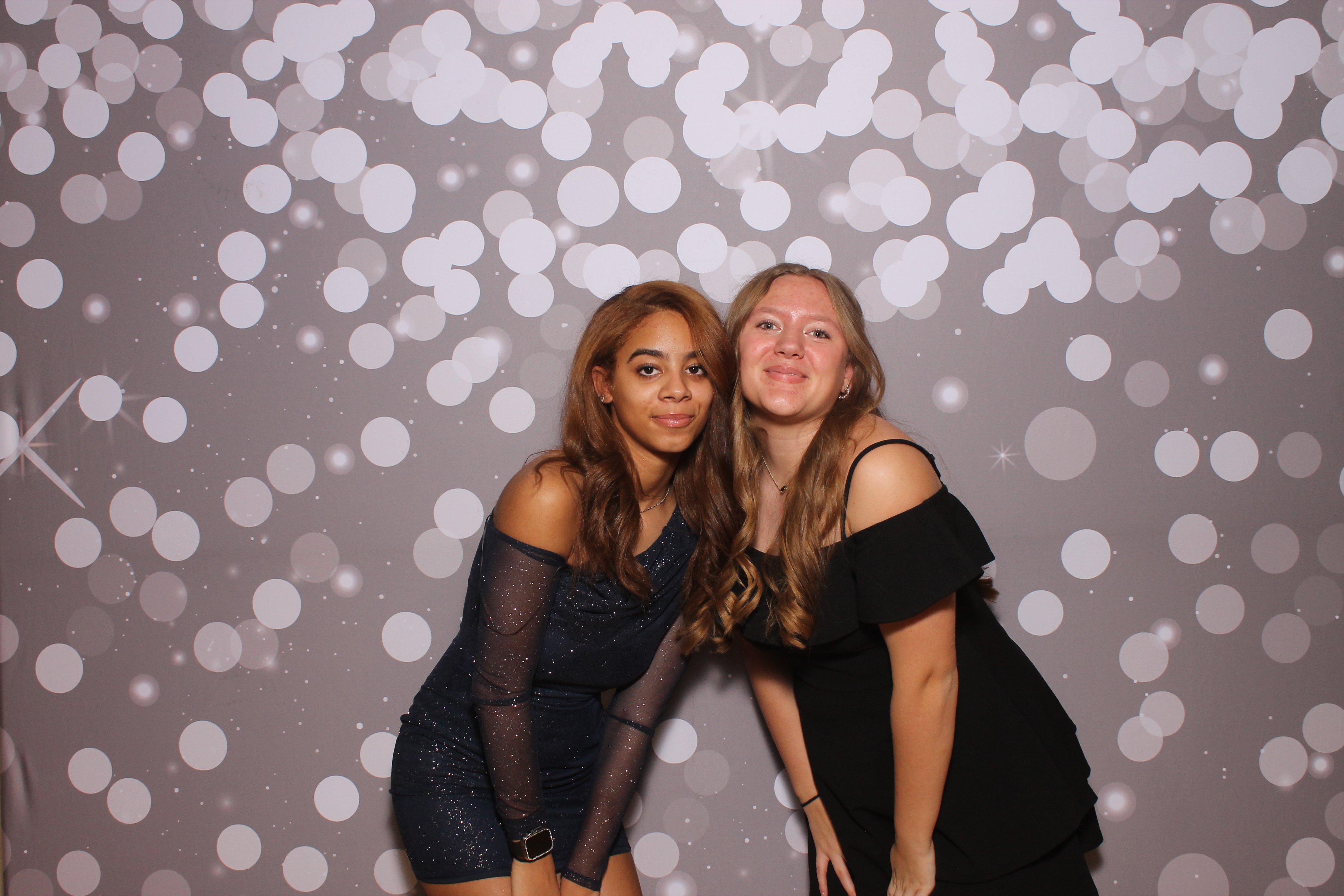 Deer Park Snow Ball | View more photos from the event at gallery.photoboothcincy.com/u/PhotoBoothCincy/Deer-Park-Snow-Ball