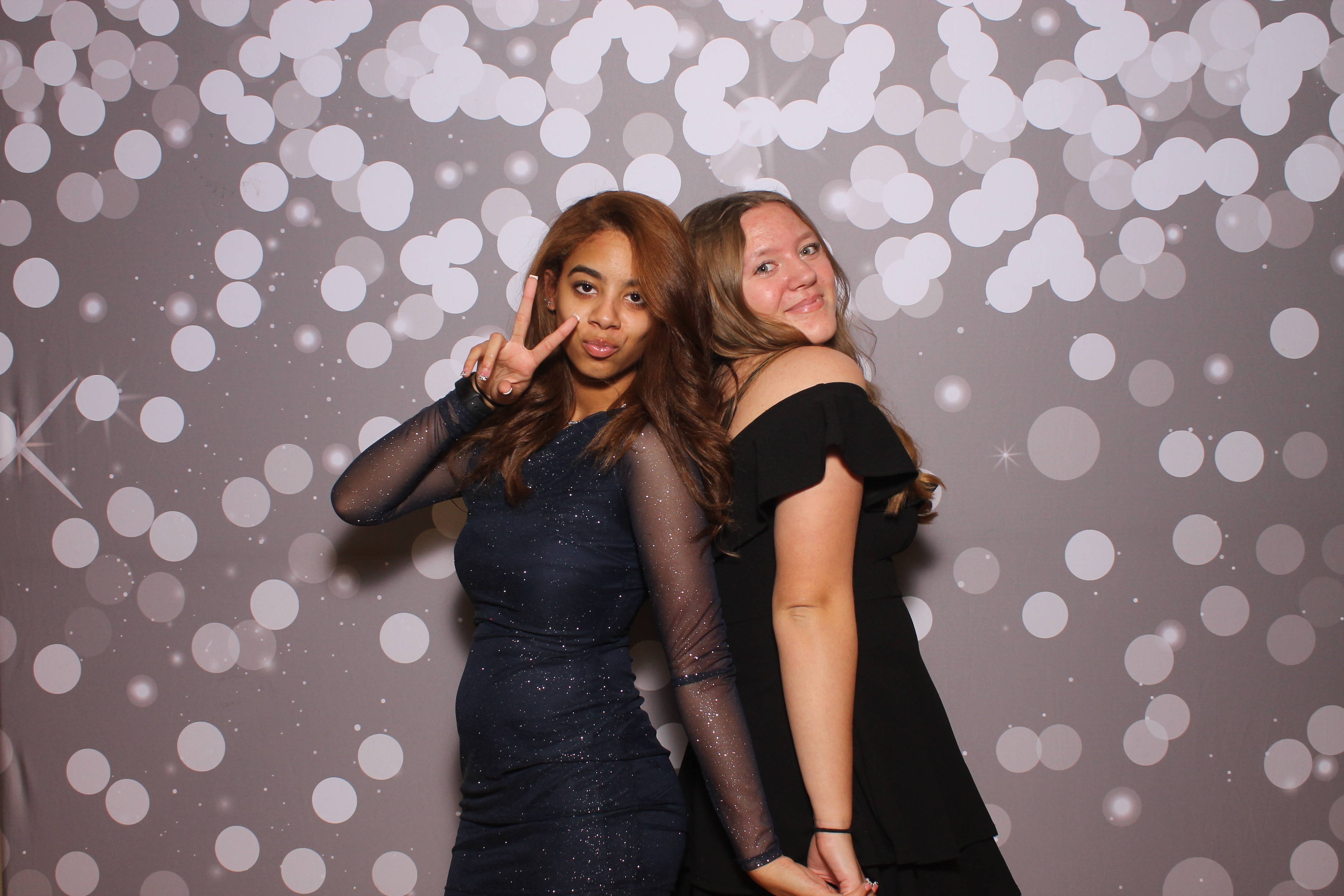 Deer Park Snow Ball | View more photos from the event at gallery.photoboothcincy.com/u/PhotoBoothCincy/Deer-Park-Snow-Ball