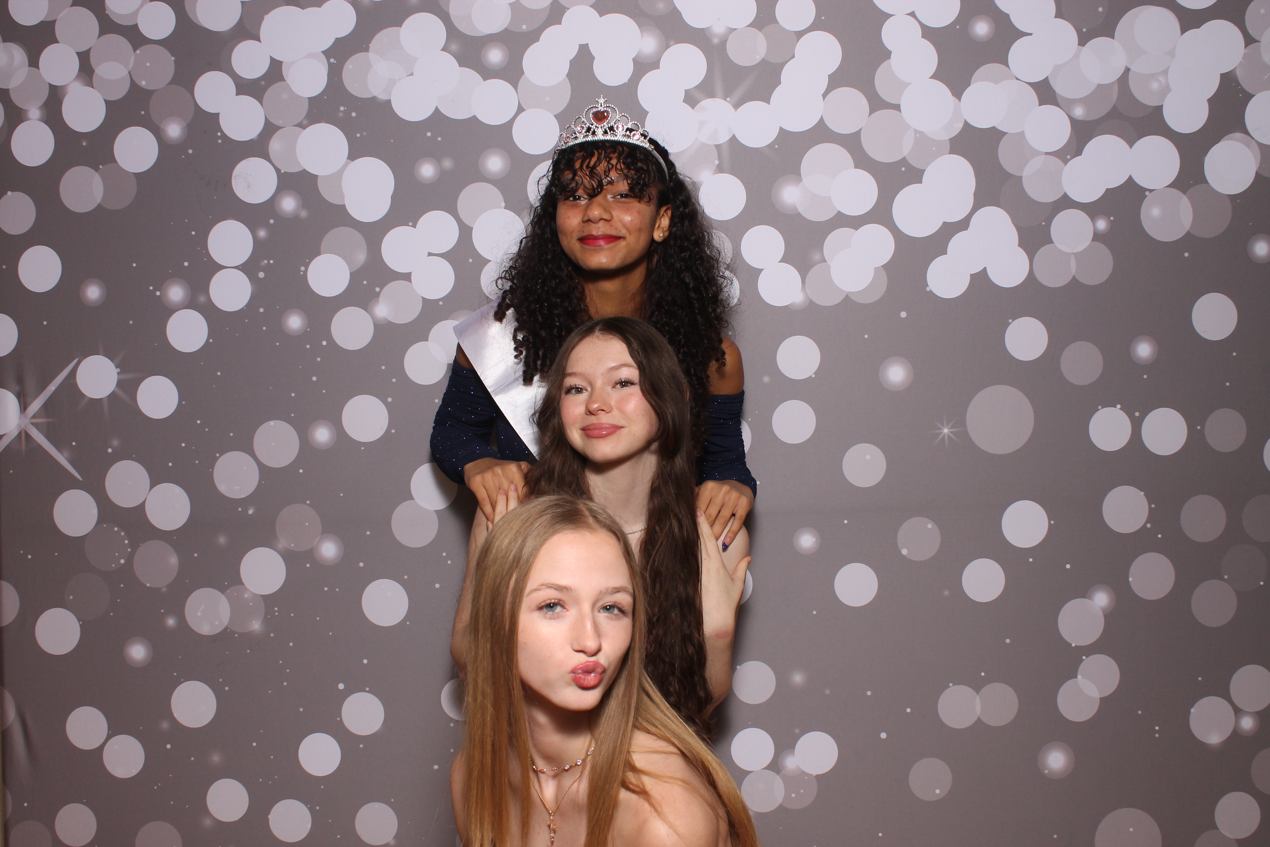 Deer Park Snow Ball | View more photos from the event at gallery.photoboothcincy.com/u/PhotoBoothCincy/Deer-Park-Snow-Ball