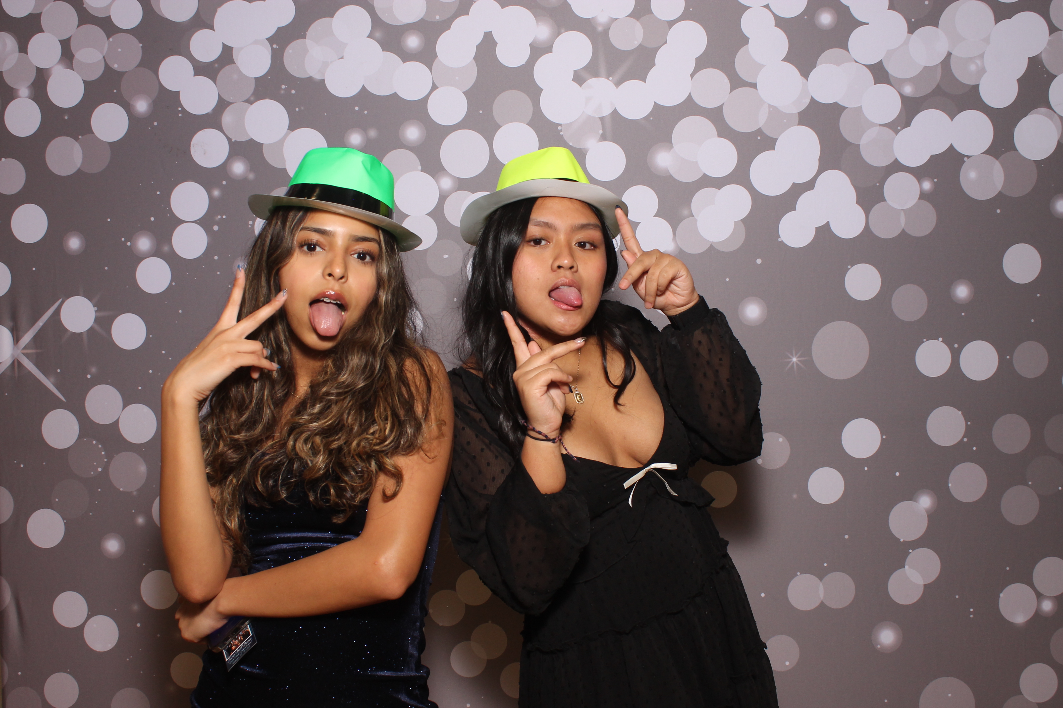Deer Park Snow Ball | View more photos from the event at gallery.photoboothcincy.com/u/PhotoBoothCincy/Deer-Park-Snow-Ball