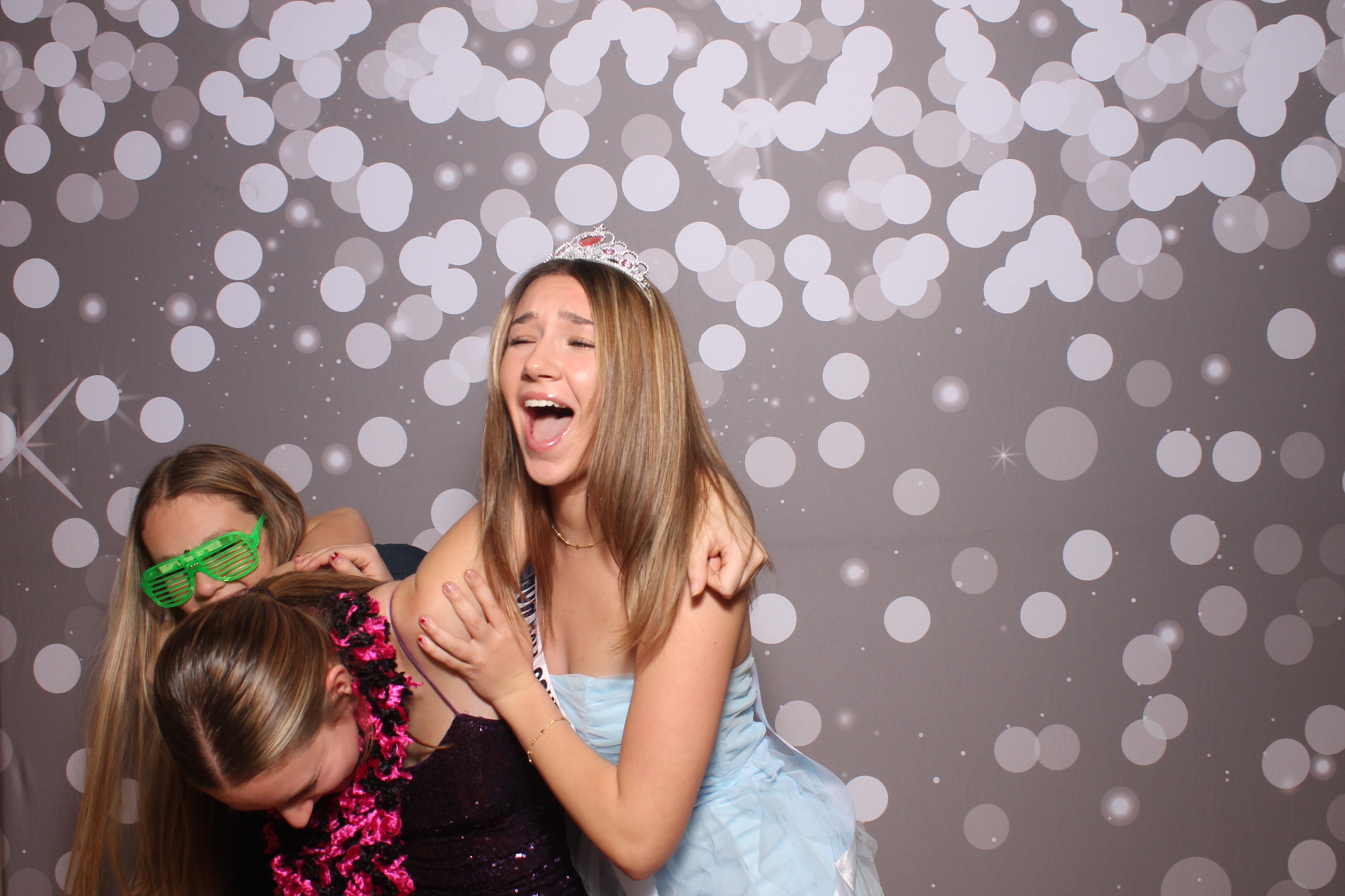 Deer Park Snow Ball | View more photos from the event at gallery.photoboothcincy.com/u/PhotoBoothCincy/Deer-Park-Snow-Ball
