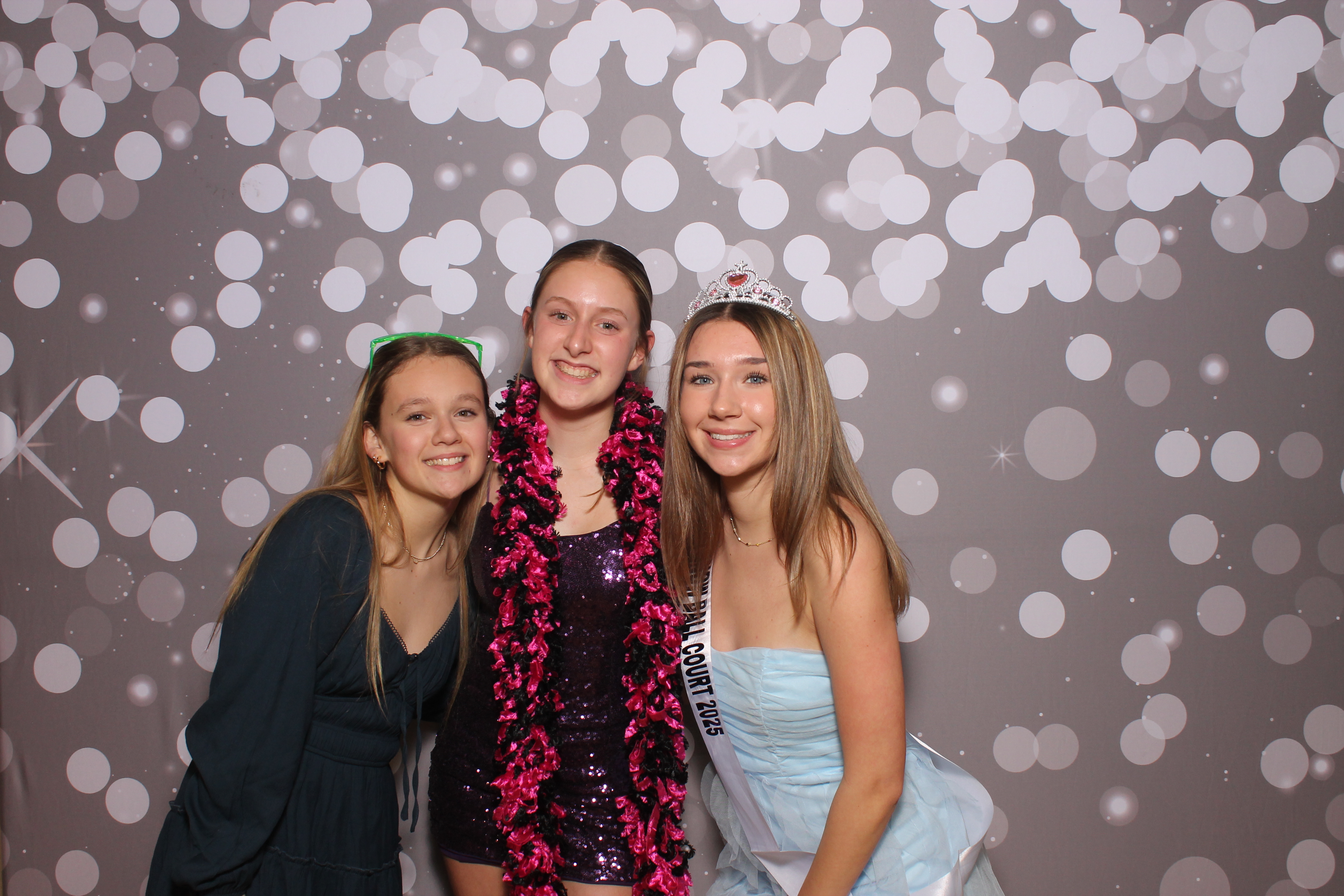 Deer Park Snow Ball | View more photos from the event at gallery.photoboothcincy.com/u/PhotoBoothCincy/Deer-Park-Snow-Ball