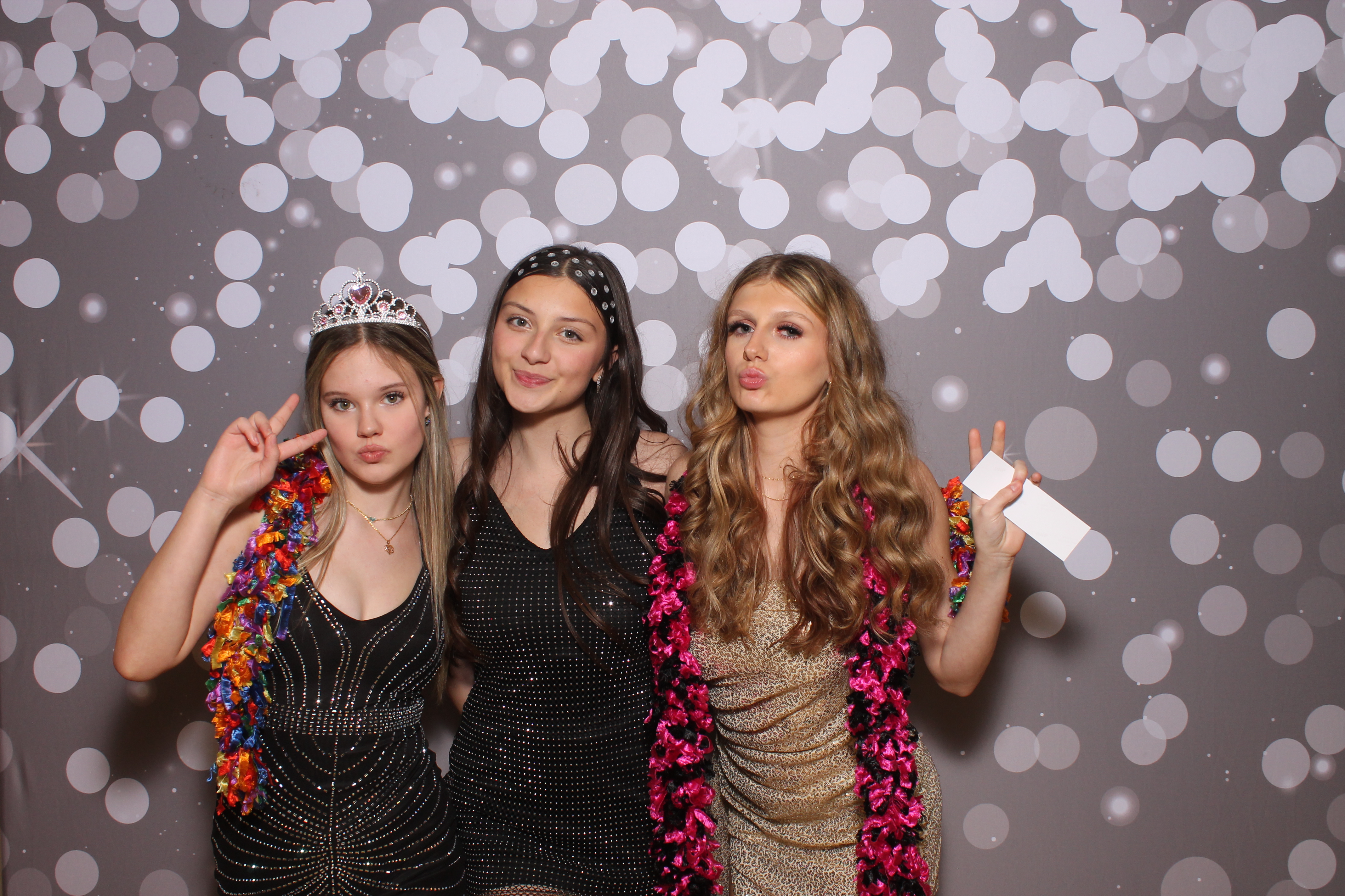 Deer Park Snow Ball | View more photos from the event at gallery.photoboothcincy.com/u/PhotoBoothCincy/Deer-Park-Snow-Ball