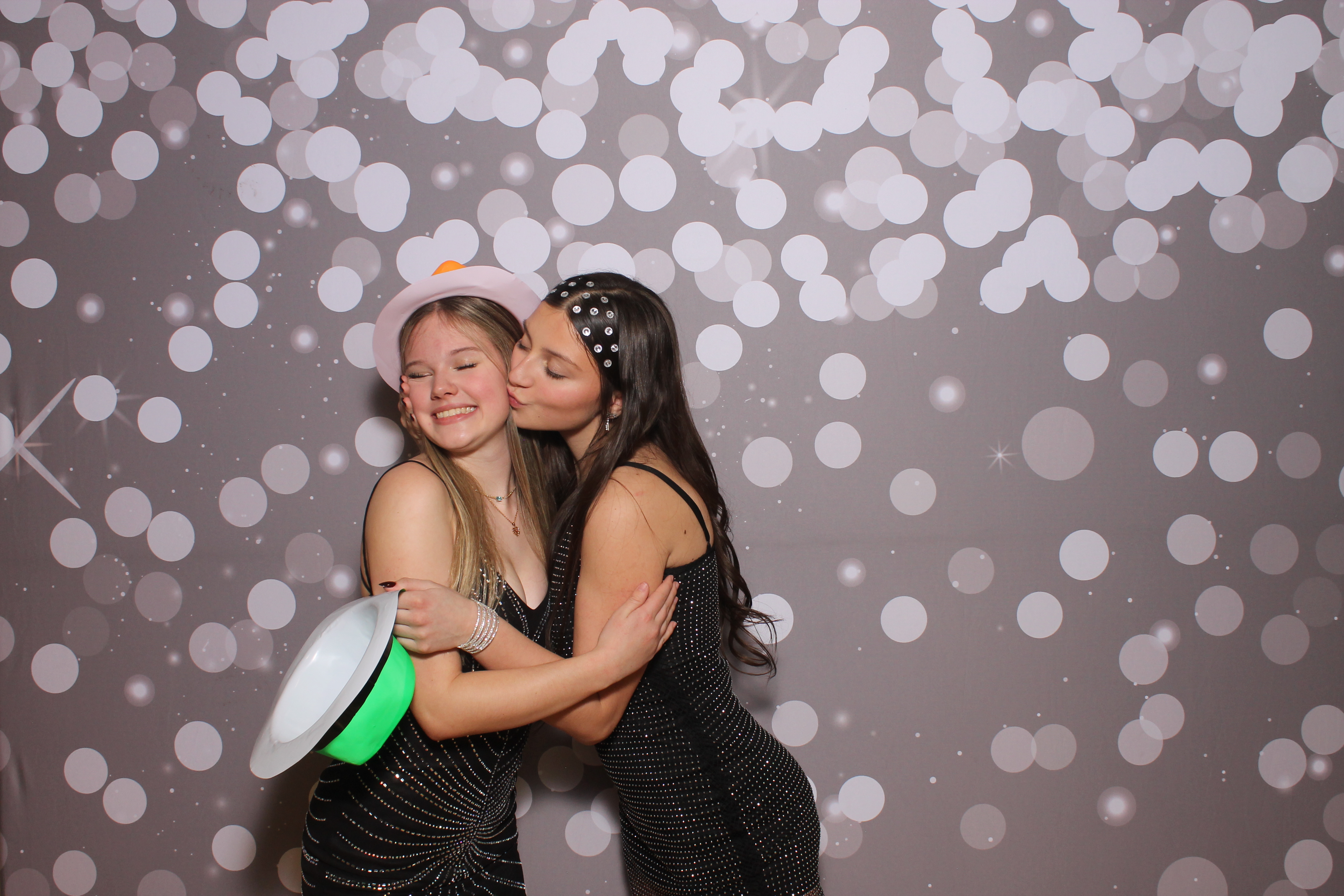 Deer Park Snow Ball | View more photos from the event at gallery.photoboothcincy.com/u/PhotoBoothCincy/Deer-Park-Snow-Ball