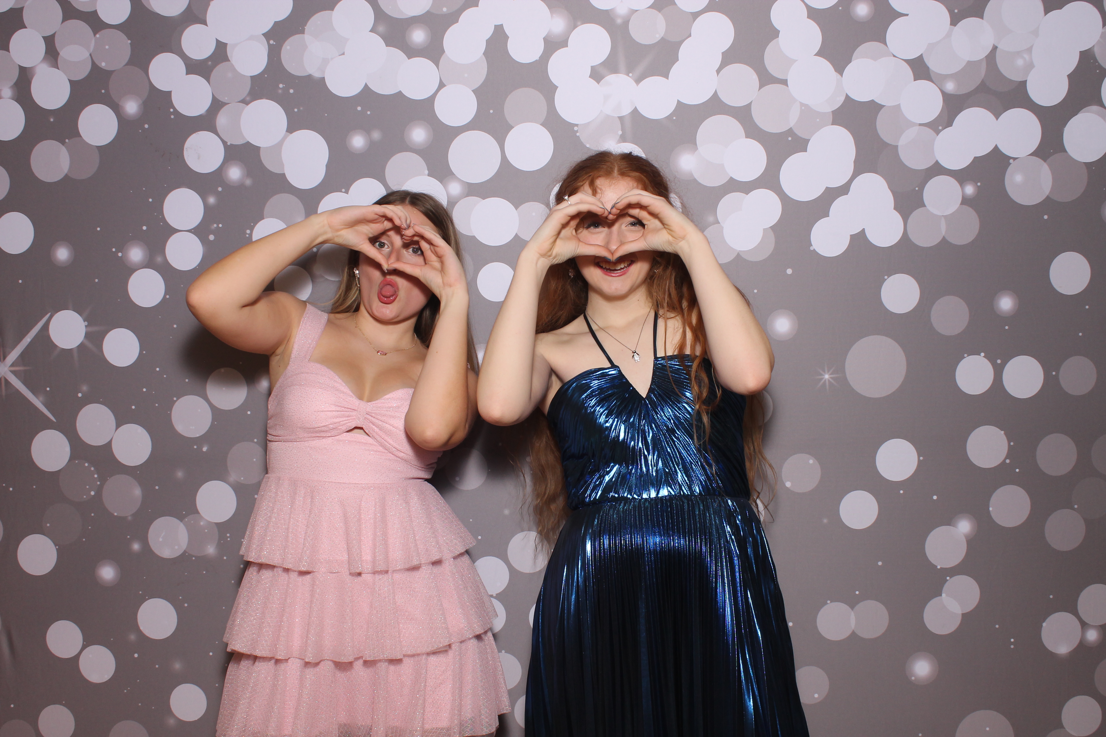 Deer Park Snow Ball | View more photos from the event at gallery.photoboothcincy.com/u/PhotoBoothCincy/Deer-Park-Snow-Ball