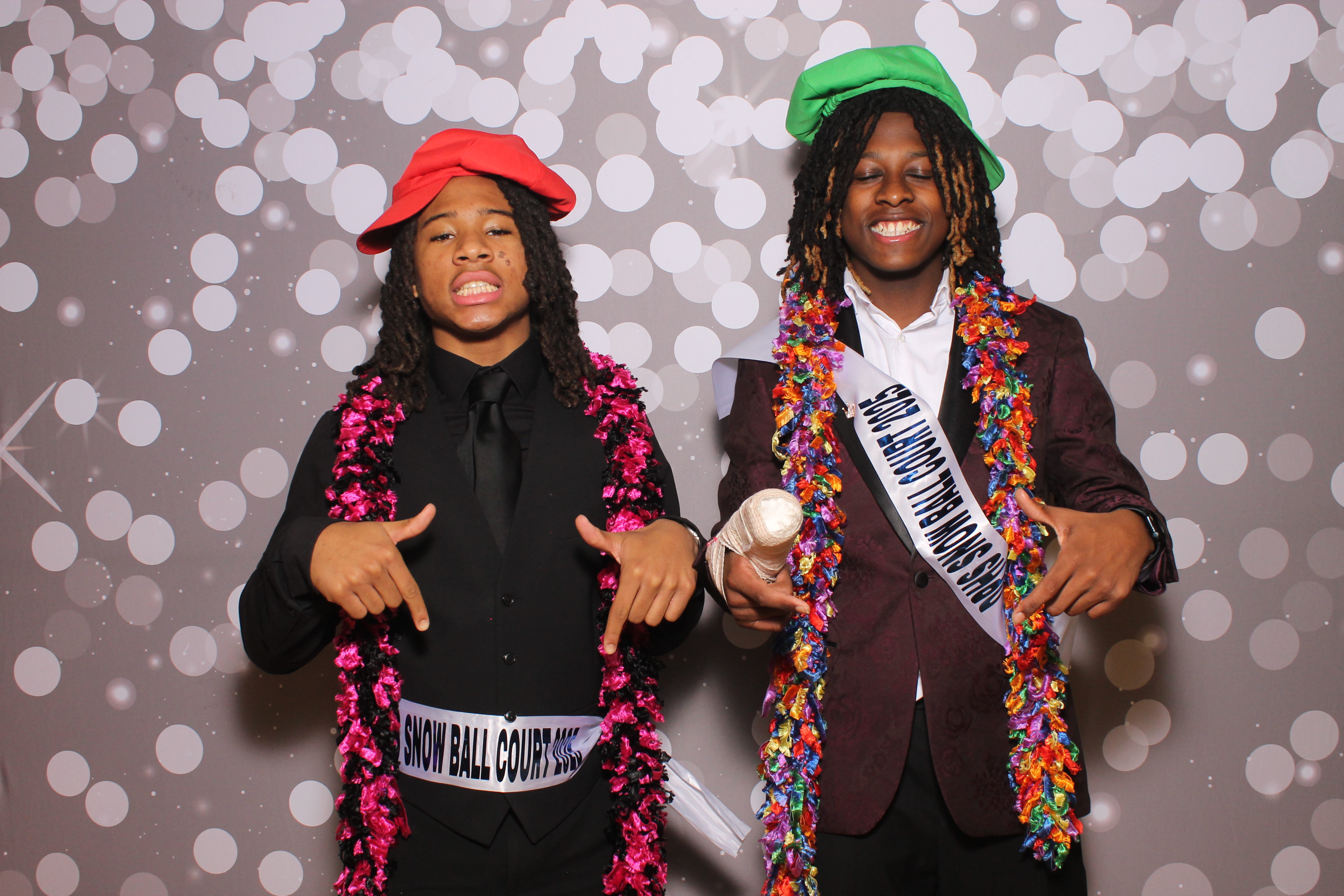 Deer Park Snow Ball | View more photos from the event at gallery.photoboothcincy.com/u/PhotoBoothCincy/Deer-Park-Snow-Ball
