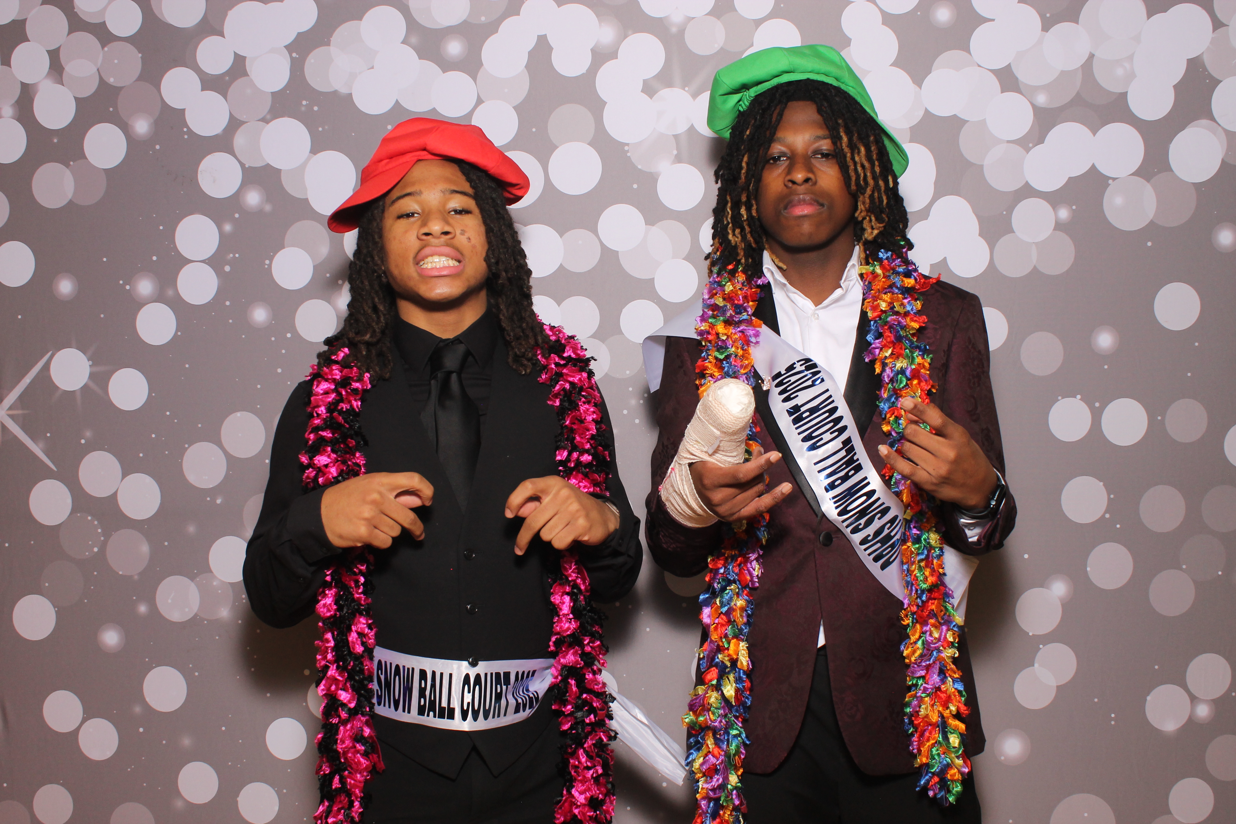 Deer Park Snow Ball | View more photos from the event at gallery.photoboothcincy.com/u/PhotoBoothCincy/Deer-Park-Snow-Ball