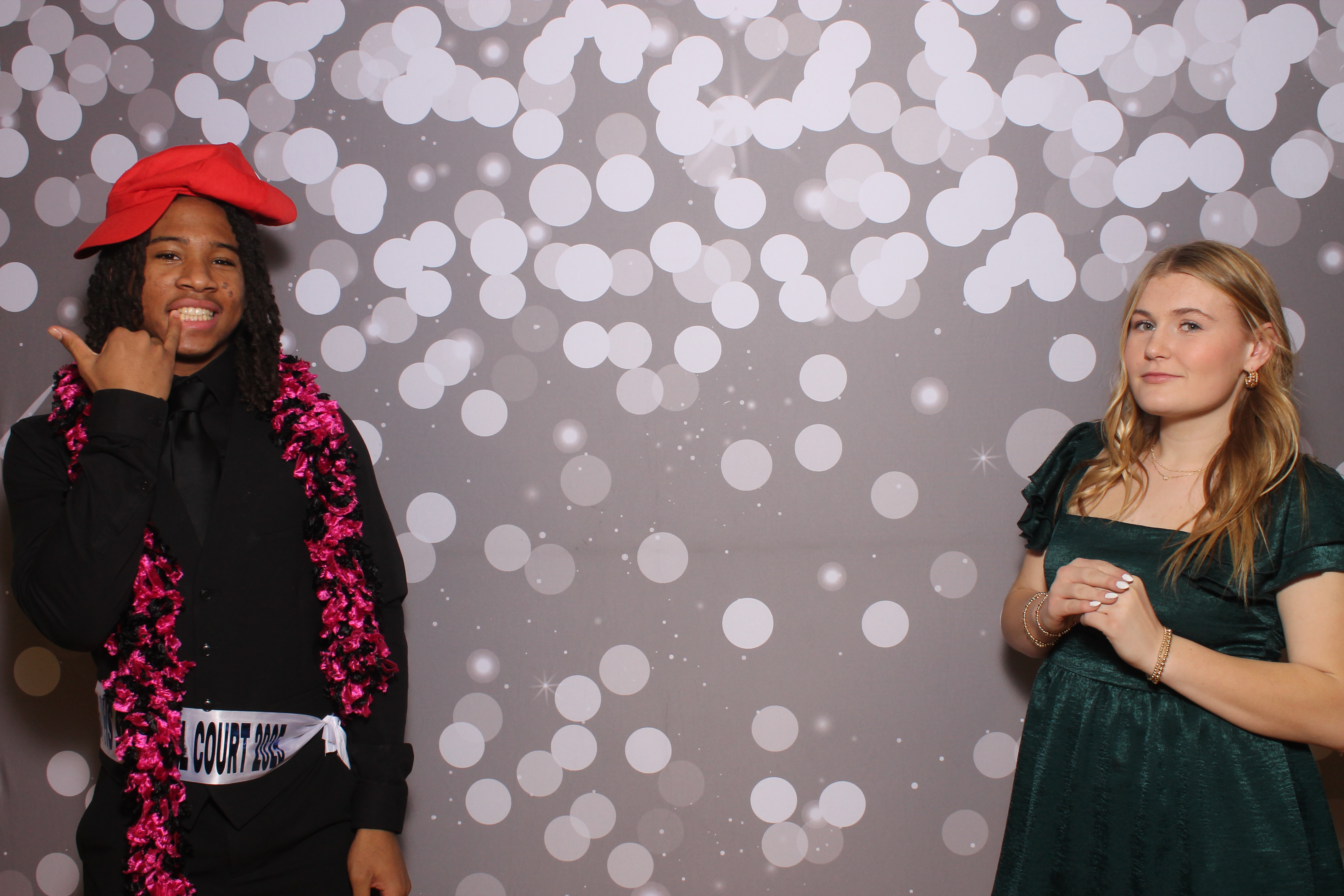 Deer Park Snow Ball | View more photos from the event at gallery.photoboothcincy.com/u/PhotoBoothCincy/Deer-Park-Snow-Ball