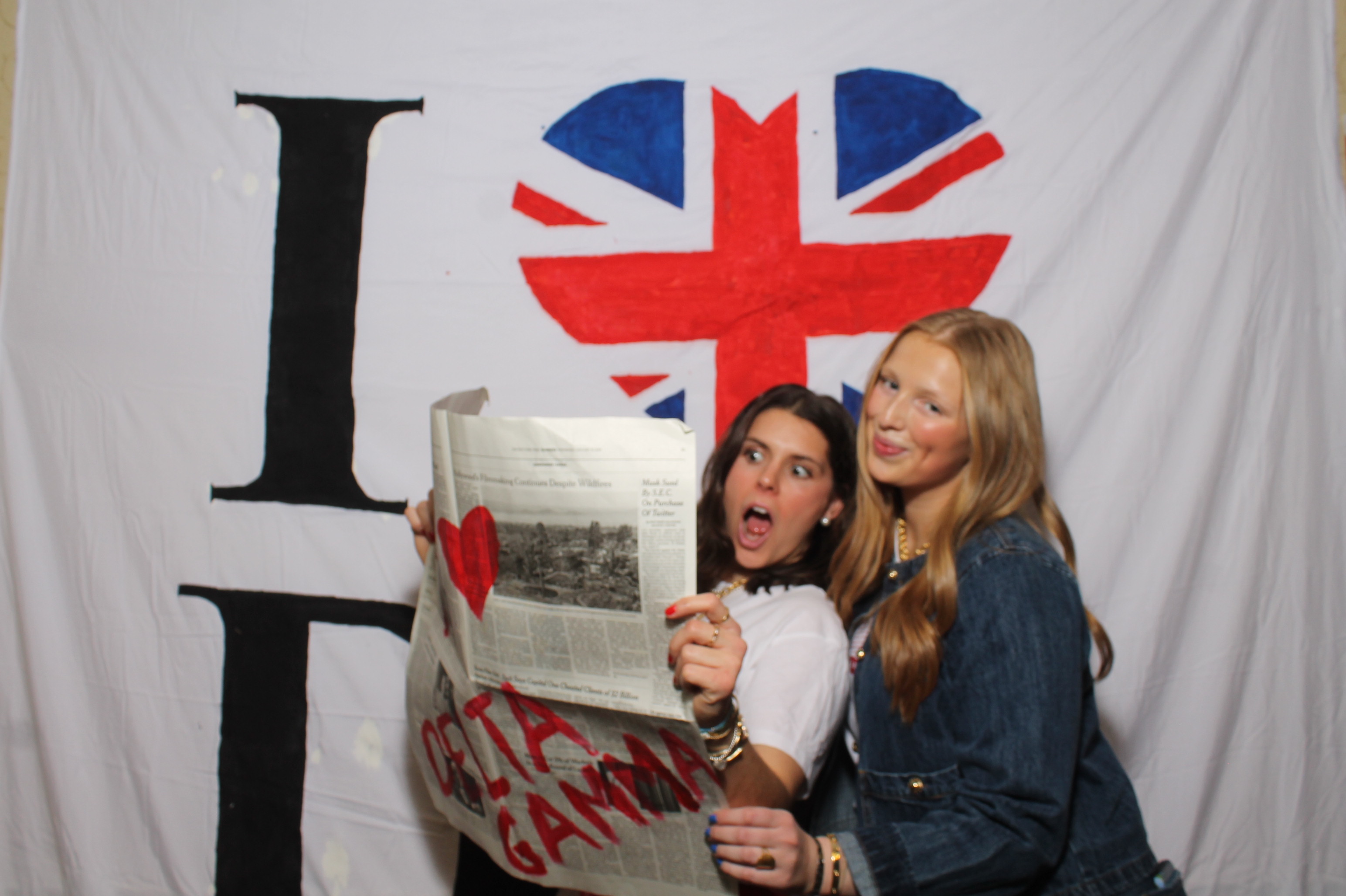 Delta Gamma Bid Day | View more photos from the event at gallery.photoboothcincy.com/u/PhotoBoothCincy/Delta-Gamma-Bid-Day