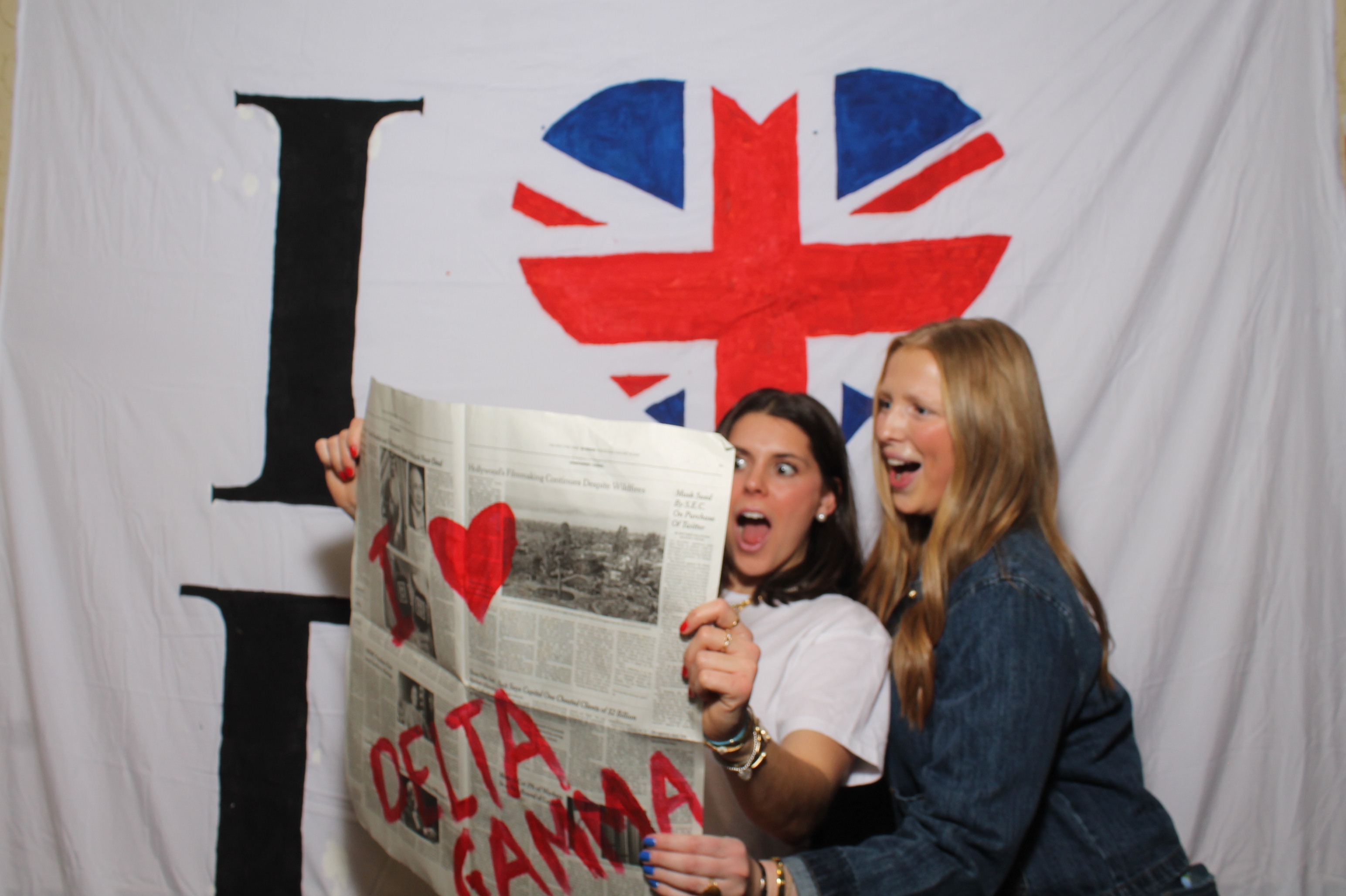 Delta Gamma Bid Day | View more photos from the event at gallery.photoboothcincy.com/u/PhotoBoothCincy/Delta-Gamma-Bid-Day