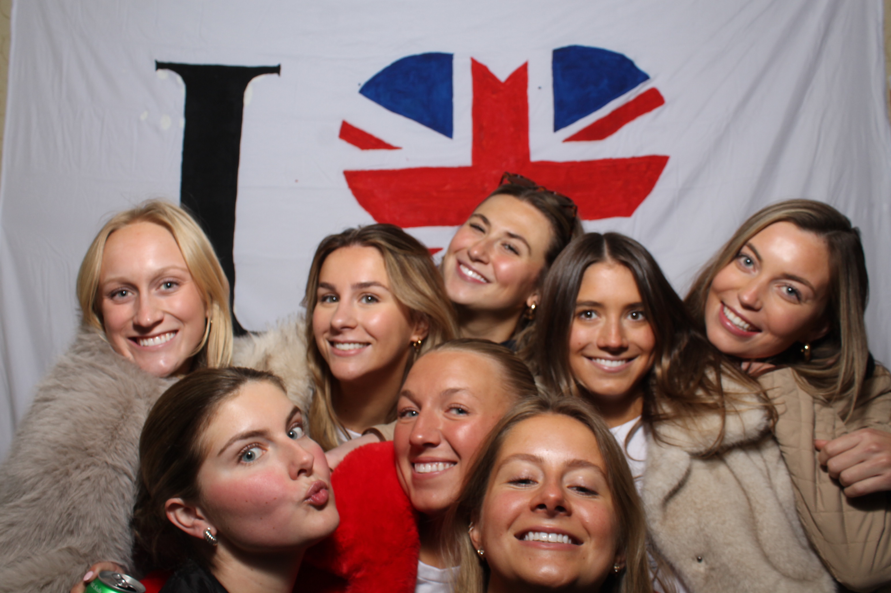 Delta Gamma Bid Day | View more photos from the event at gallery.photoboothcincy.com/u/PhotoBoothCincy/Delta-Gamma-Bid-Day