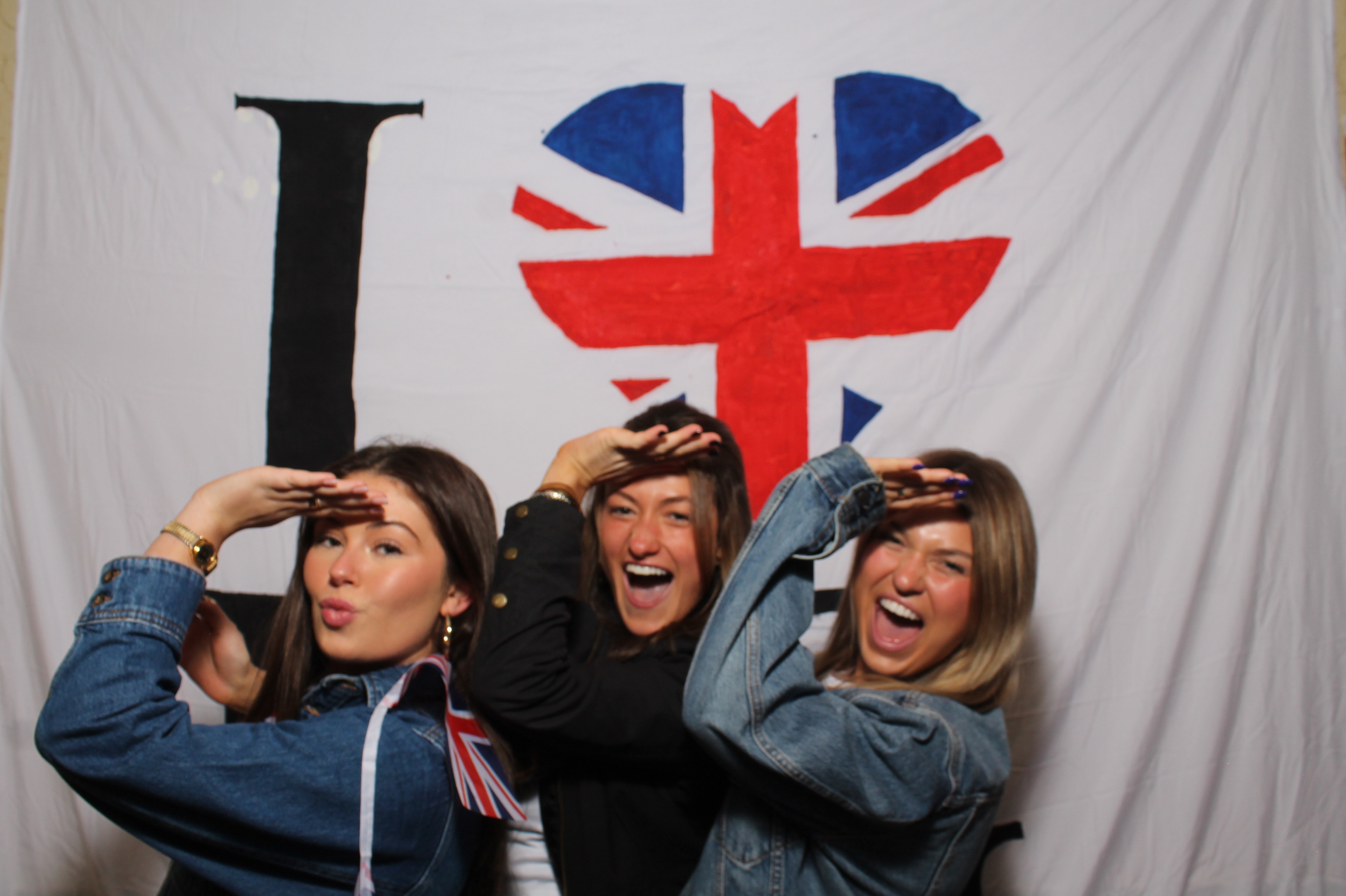 Delta Gamma Bid Day | View more photos from the event at gallery.photoboothcincy.com/u/PhotoBoothCincy/Delta-Gamma-Bid-Day