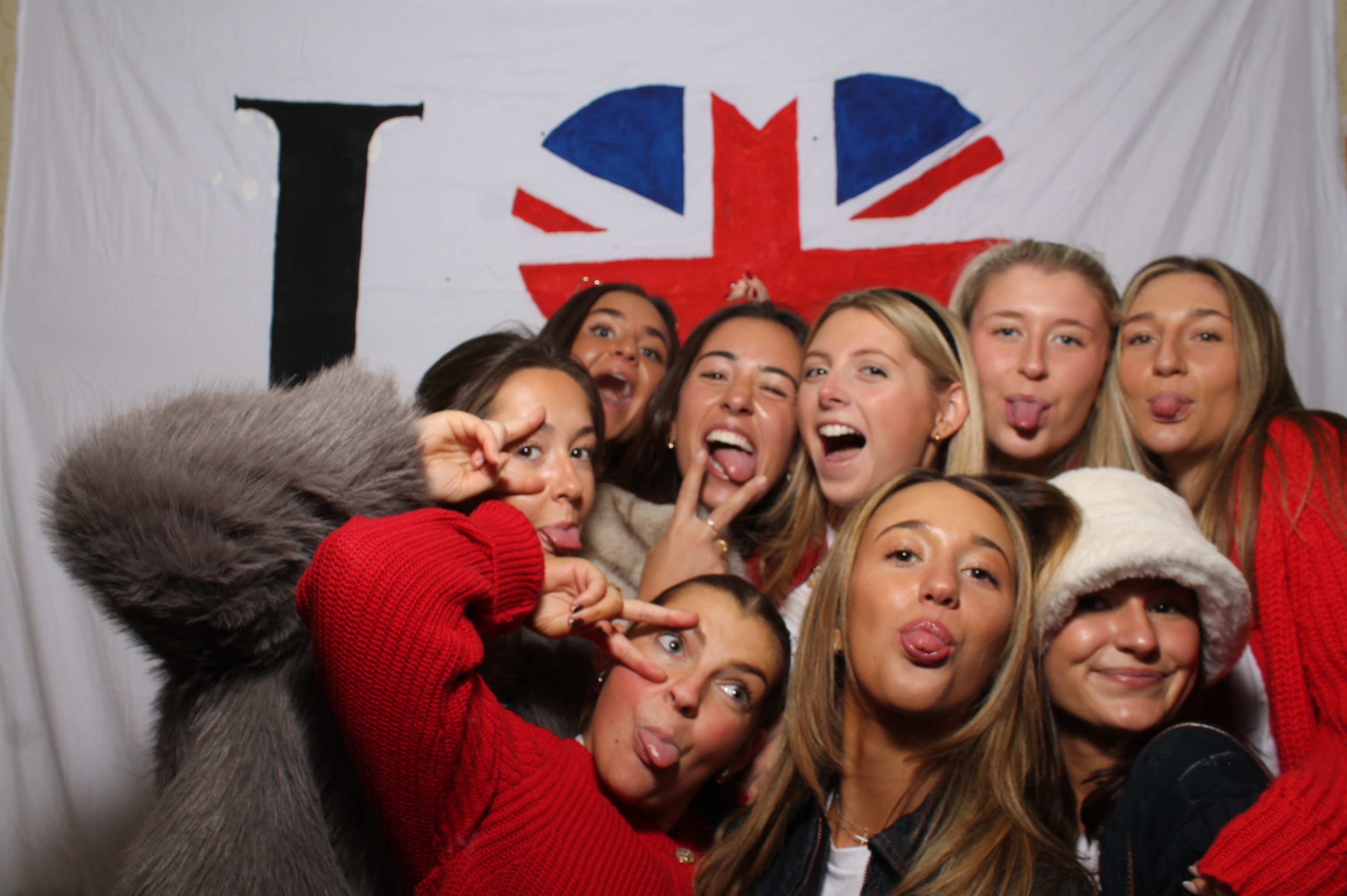 Delta Gamma Bid Day | View more photos from the event at gallery.photoboothcincy.com/u/PhotoBoothCincy/Delta-Gamma-Bid-Day