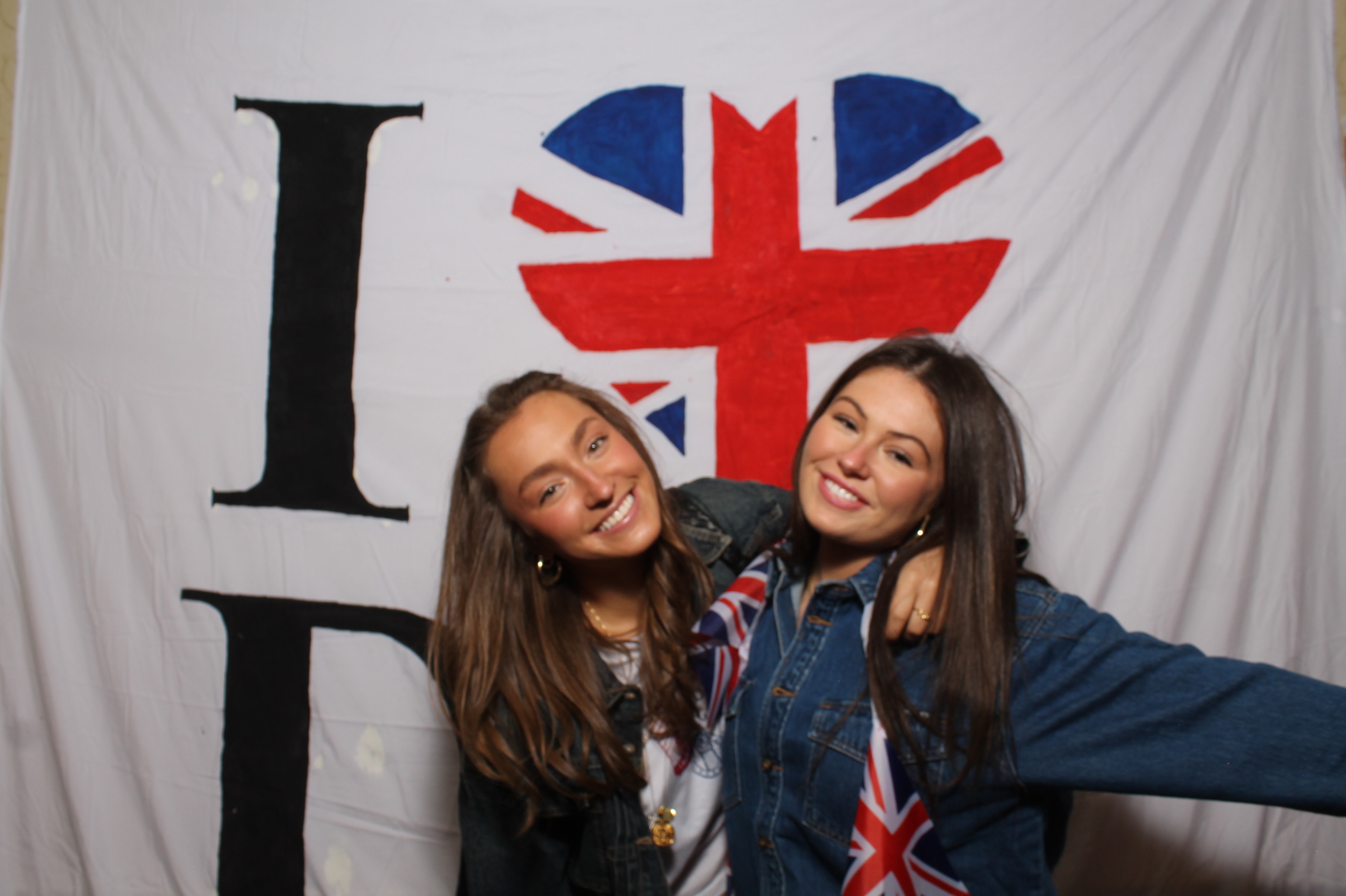 Delta Gamma Bid Day | View more photos from the event at gallery.photoboothcincy.com/u/PhotoBoothCincy/Delta-Gamma-Bid-Day
