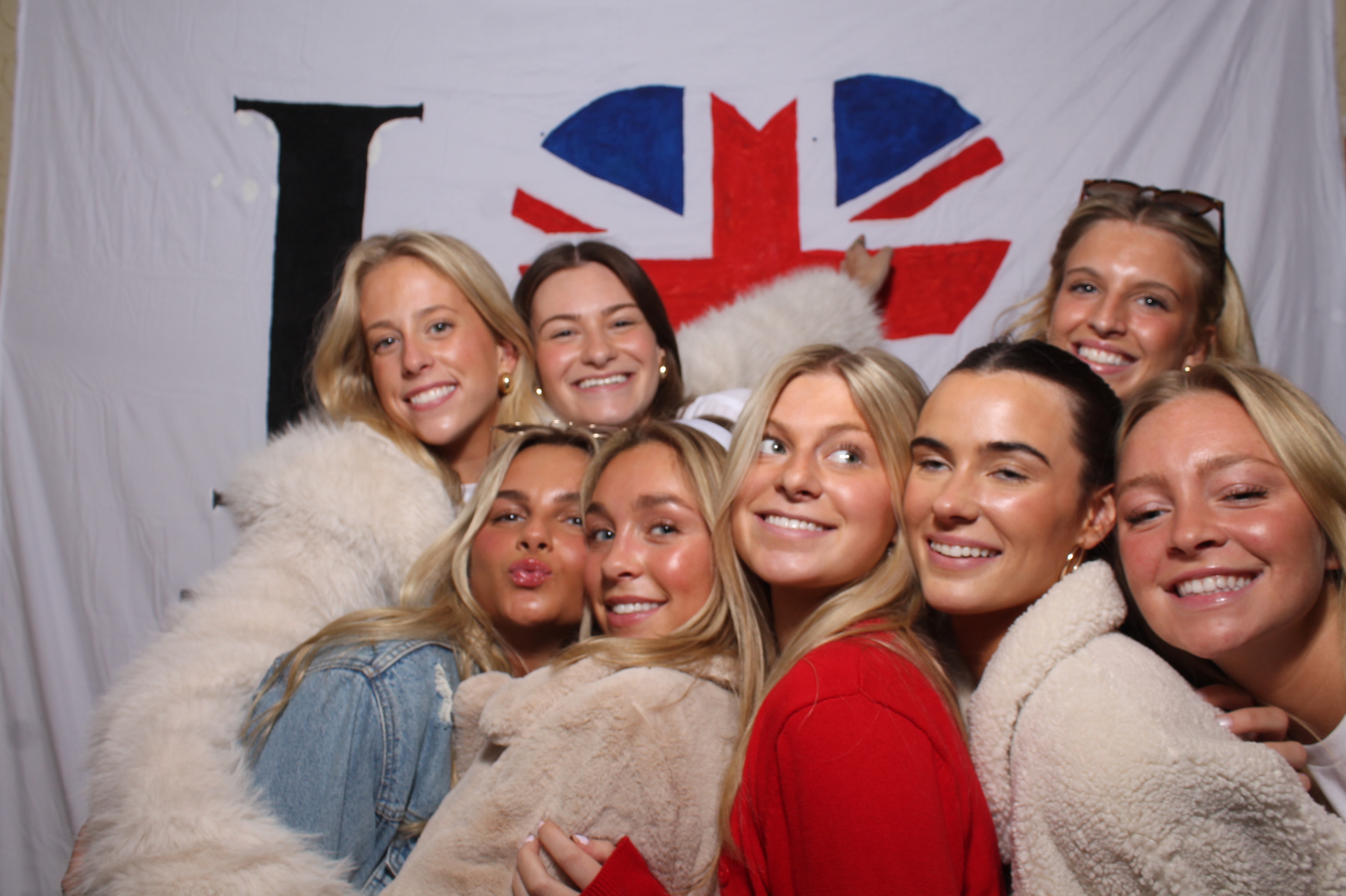 Delta Gamma Bid Day | View more photos from the event at gallery.photoboothcincy.com/u/PhotoBoothCincy/Delta-Gamma-Bid-Day