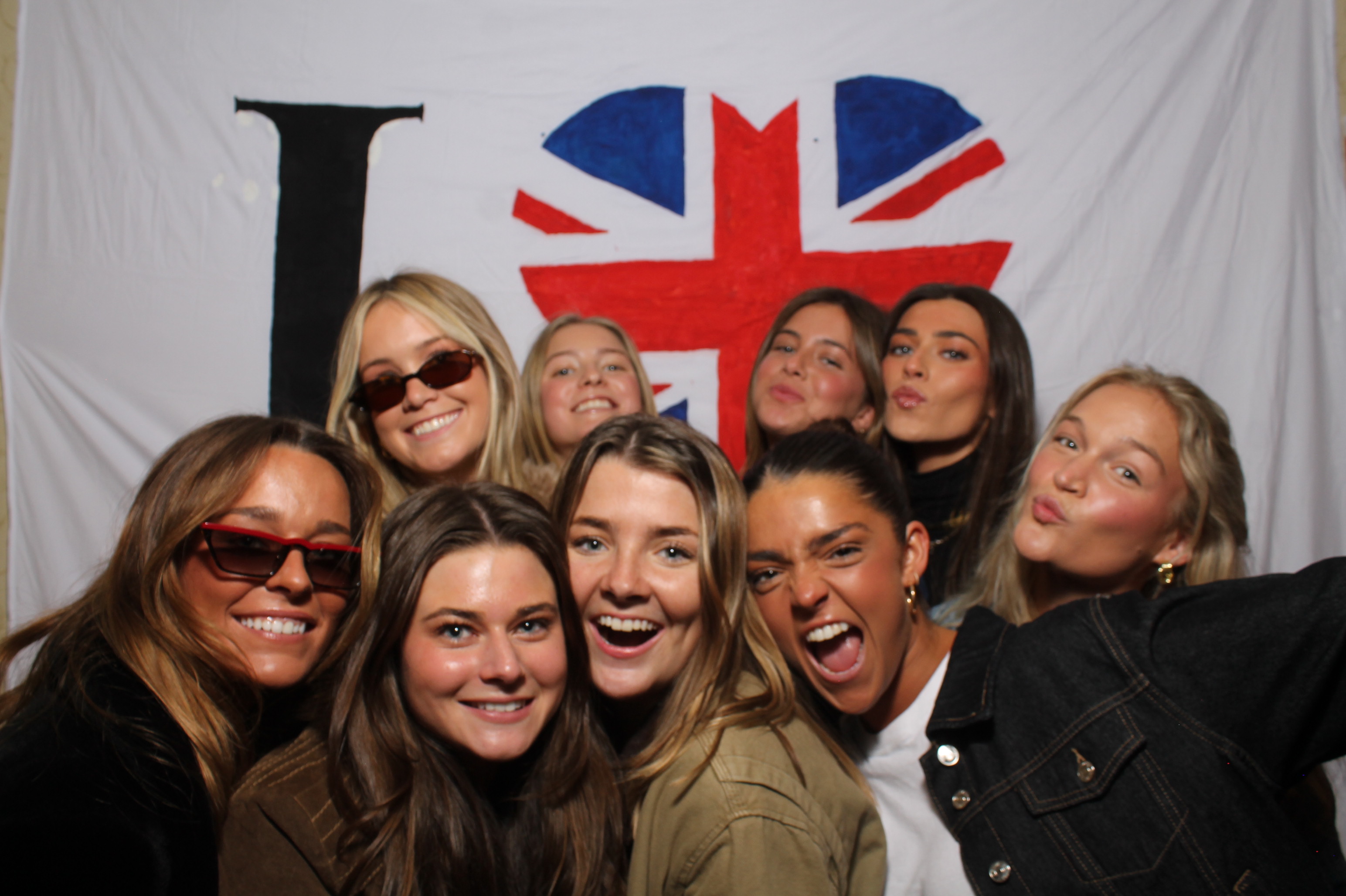 Delta Gamma Bid Day | View more photos from the event at gallery.photoboothcincy.com/u/PhotoBoothCincy/Delta-Gamma-Bid-Day