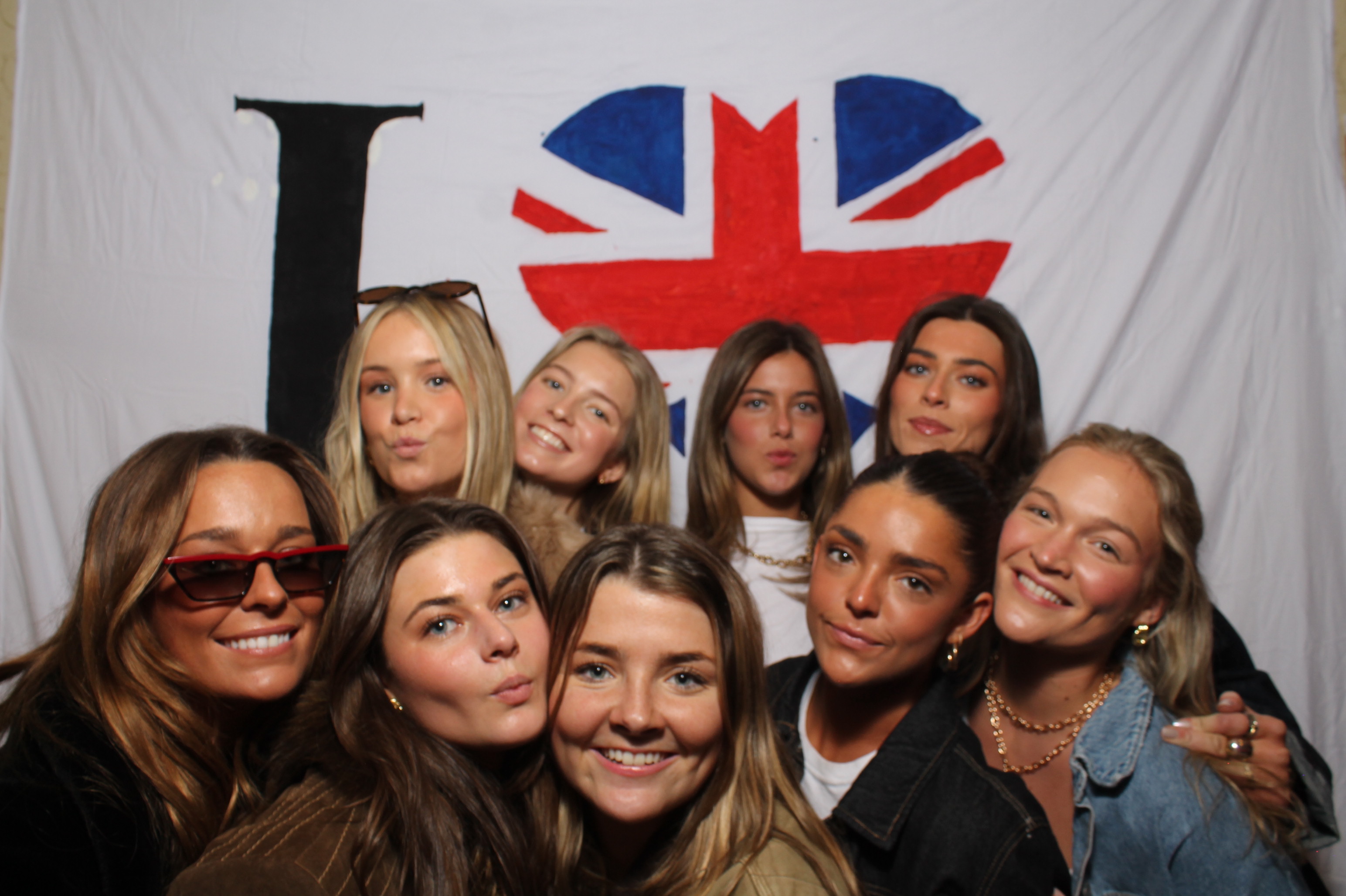 Delta Gamma Bid Day | View more photos from the event at gallery.photoboothcincy.com/u/PhotoBoothCincy/Delta-Gamma-Bid-Day