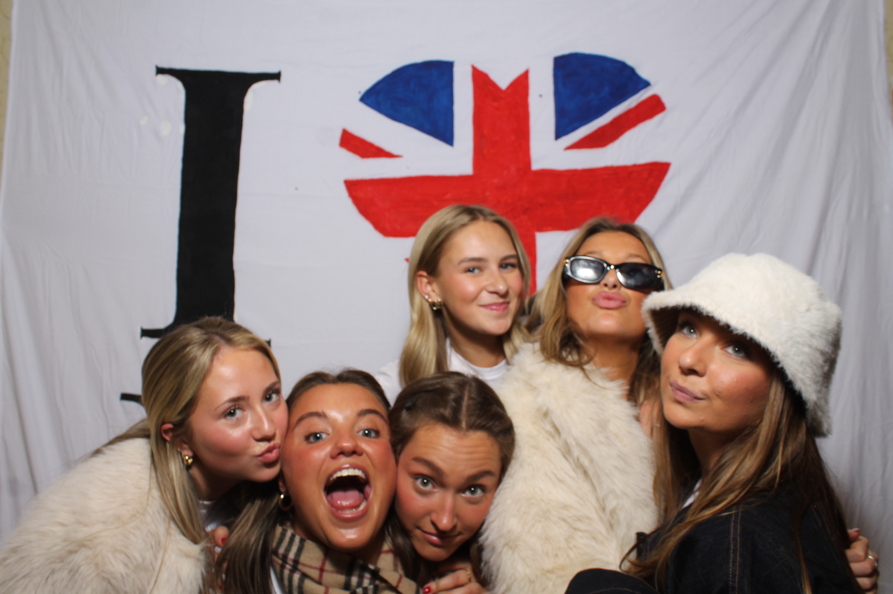 Delta Gamma Bid Day | View more photos from the event at gallery.photoboothcincy.com/u/PhotoBoothCincy/Delta-Gamma-Bid-Day
