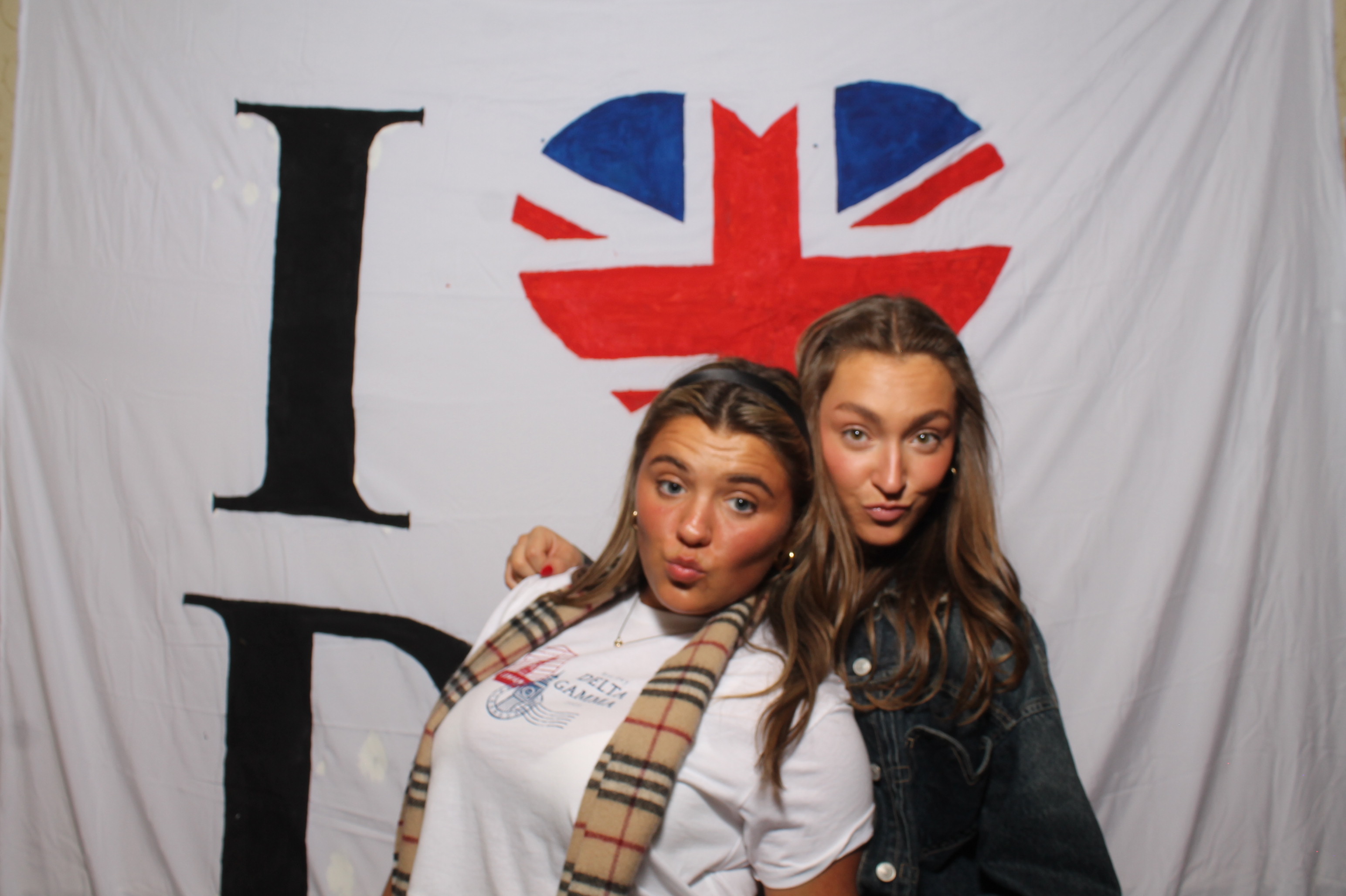 Delta Gamma Bid Day | View more photos from the event at gallery.photoboothcincy.com/u/PhotoBoothCincy/Delta-Gamma-Bid-Day