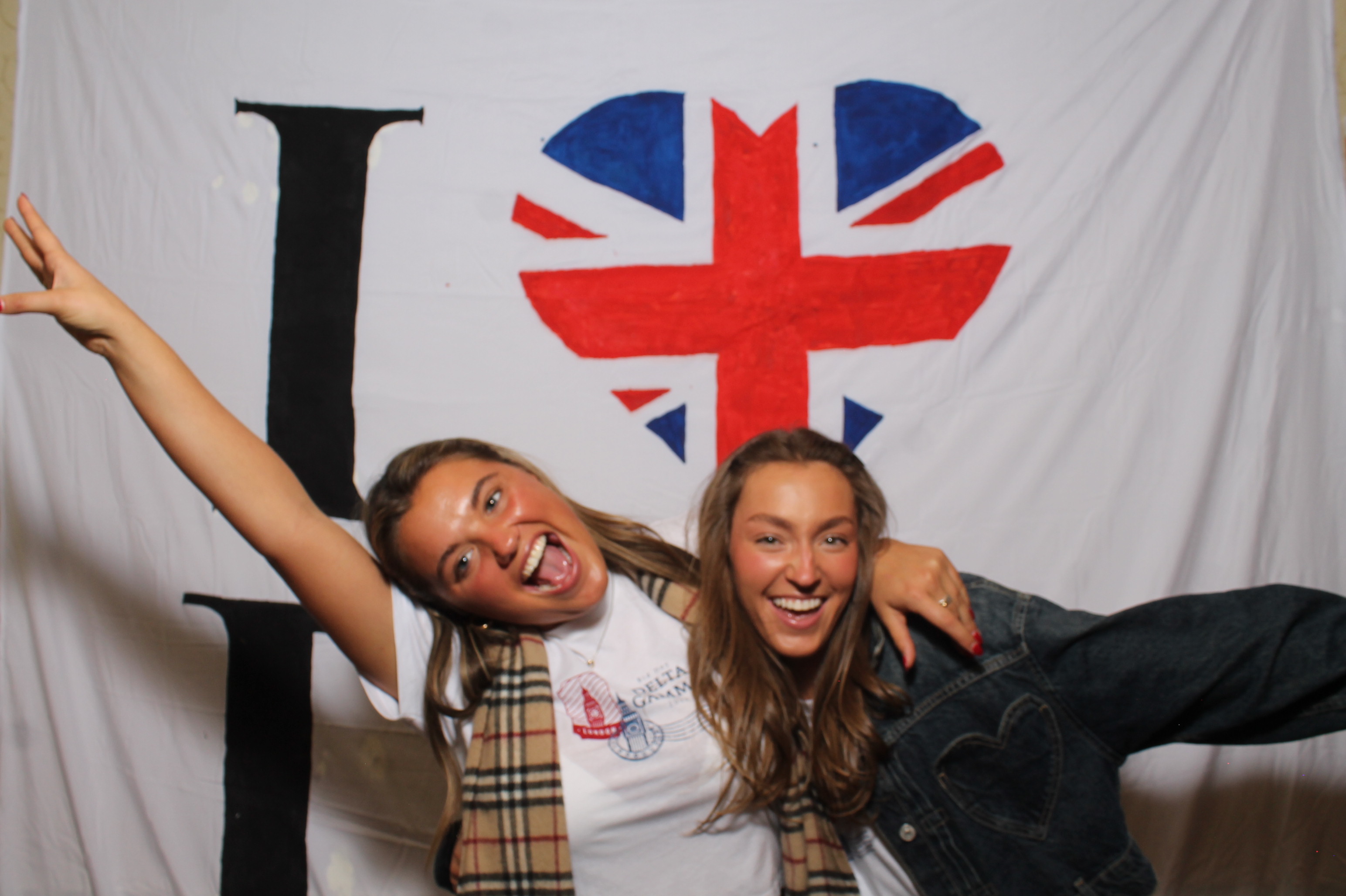 Delta Gamma Bid Day | View more photos from the event at gallery.photoboothcincy.com/u/PhotoBoothCincy/Delta-Gamma-Bid-Day
