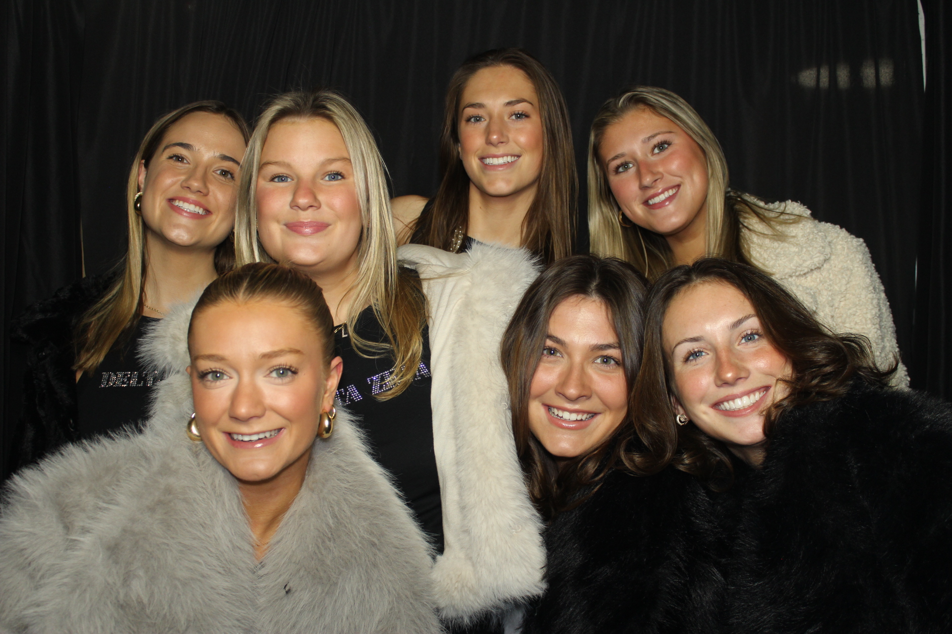 Delta Zeta Bid Day | View more photos from the event at gallery.photoboothcincy.com/u/PhotoBoothCincy/Delta-Zeta-Bid-Day