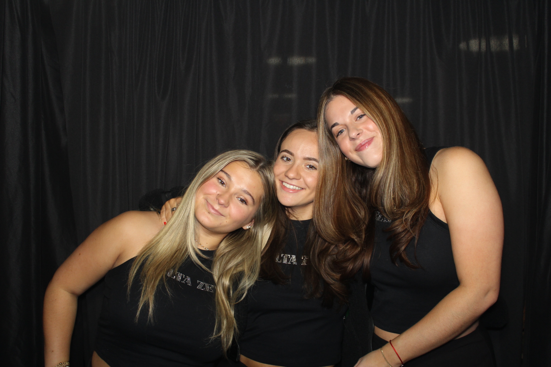 Delta Zeta Bid Day | View more photos from the event at gallery.photoboothcincy.com/u/PhotoBoothCincy/Delta-Zeta-Bid-Day