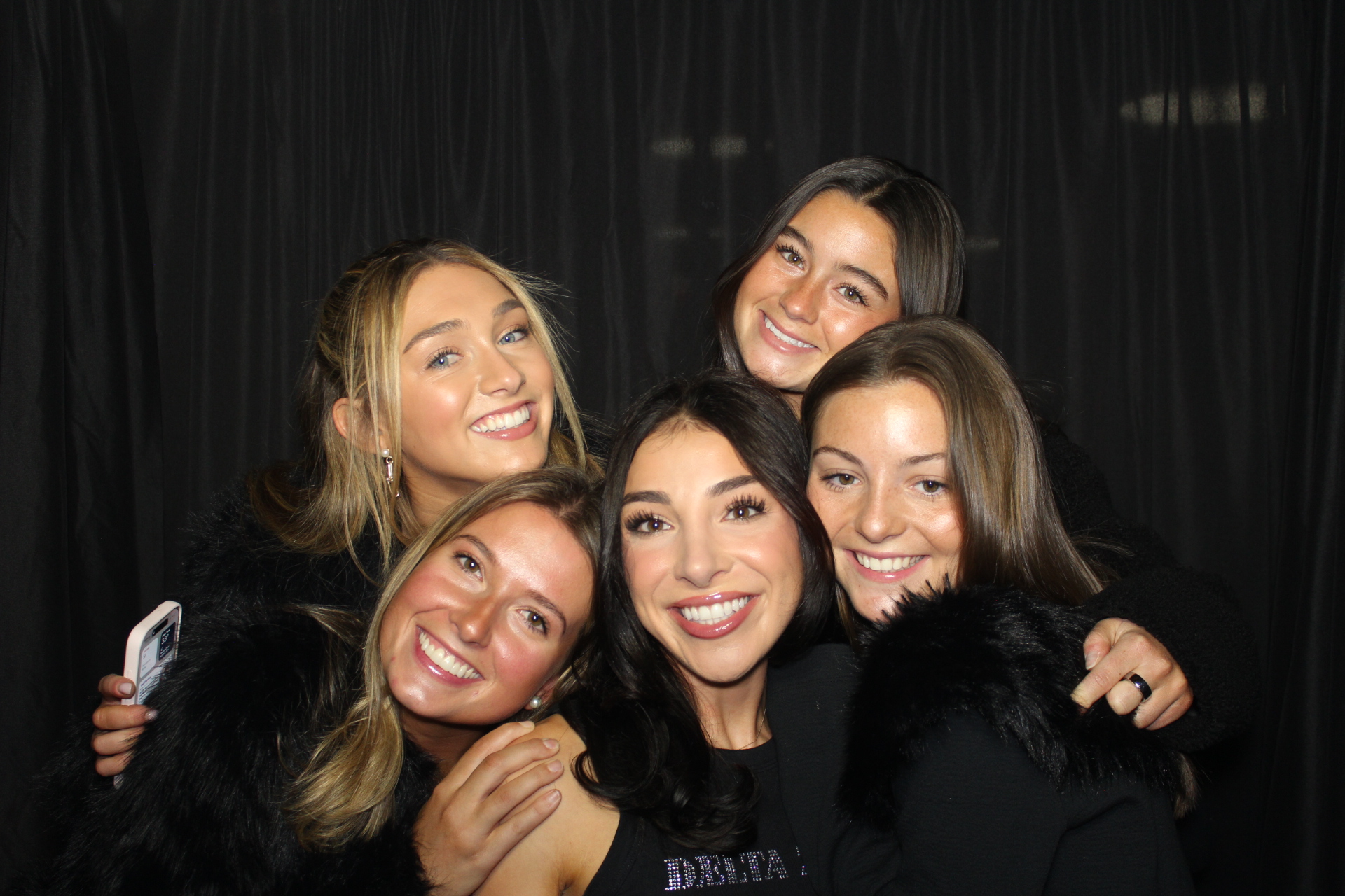 Delta Zeta Bid Day | View more photos from the event at gallery.photoboothcincy.com/u/PhotoBoothCincy/Delta-Zeta-Bid-Day