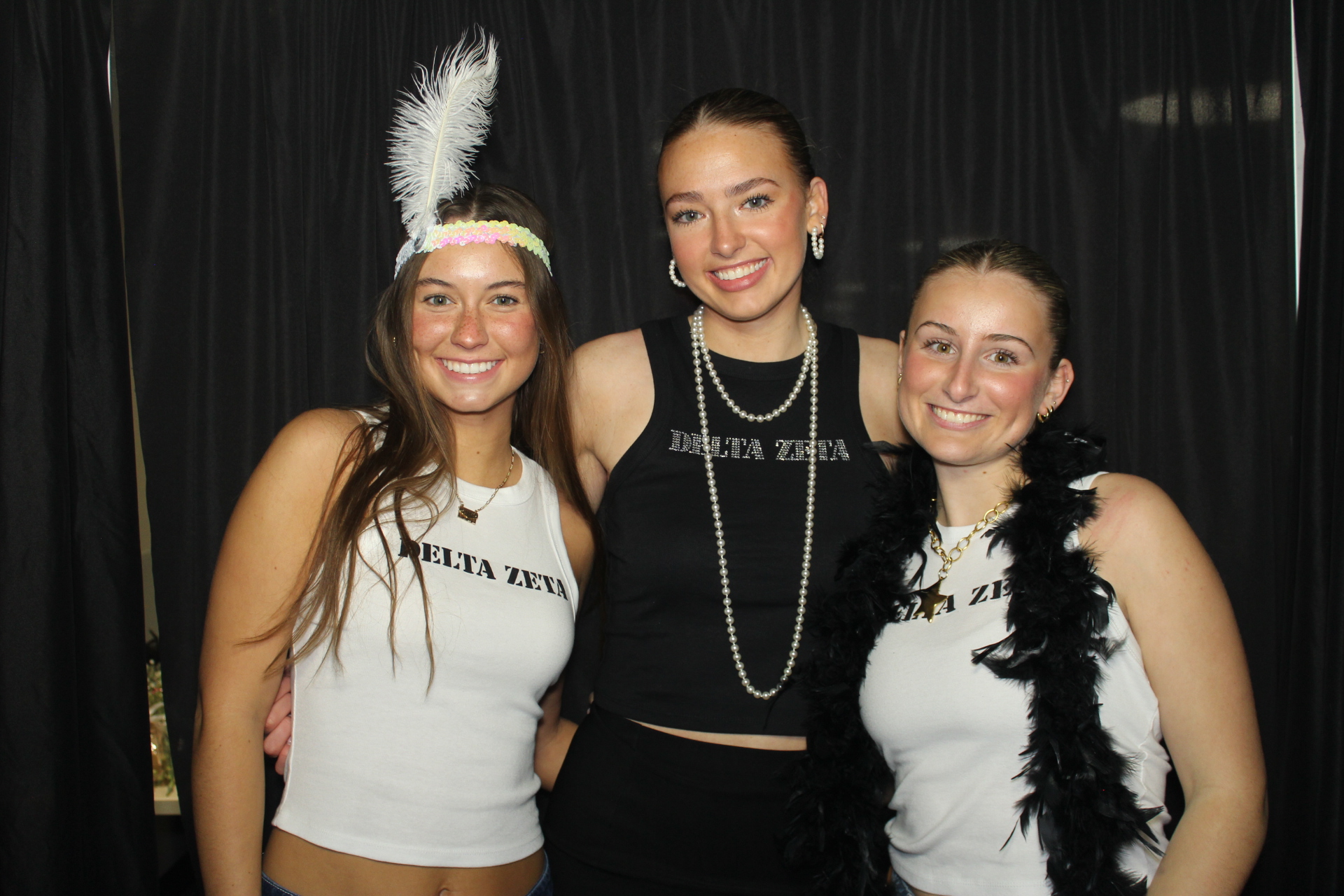 Delta Zeta Bid Day | View more photos from the event at gallery.photoboothcincy.com/u/PhotoBoothCincy/Delta-Zeta-Bid-Day