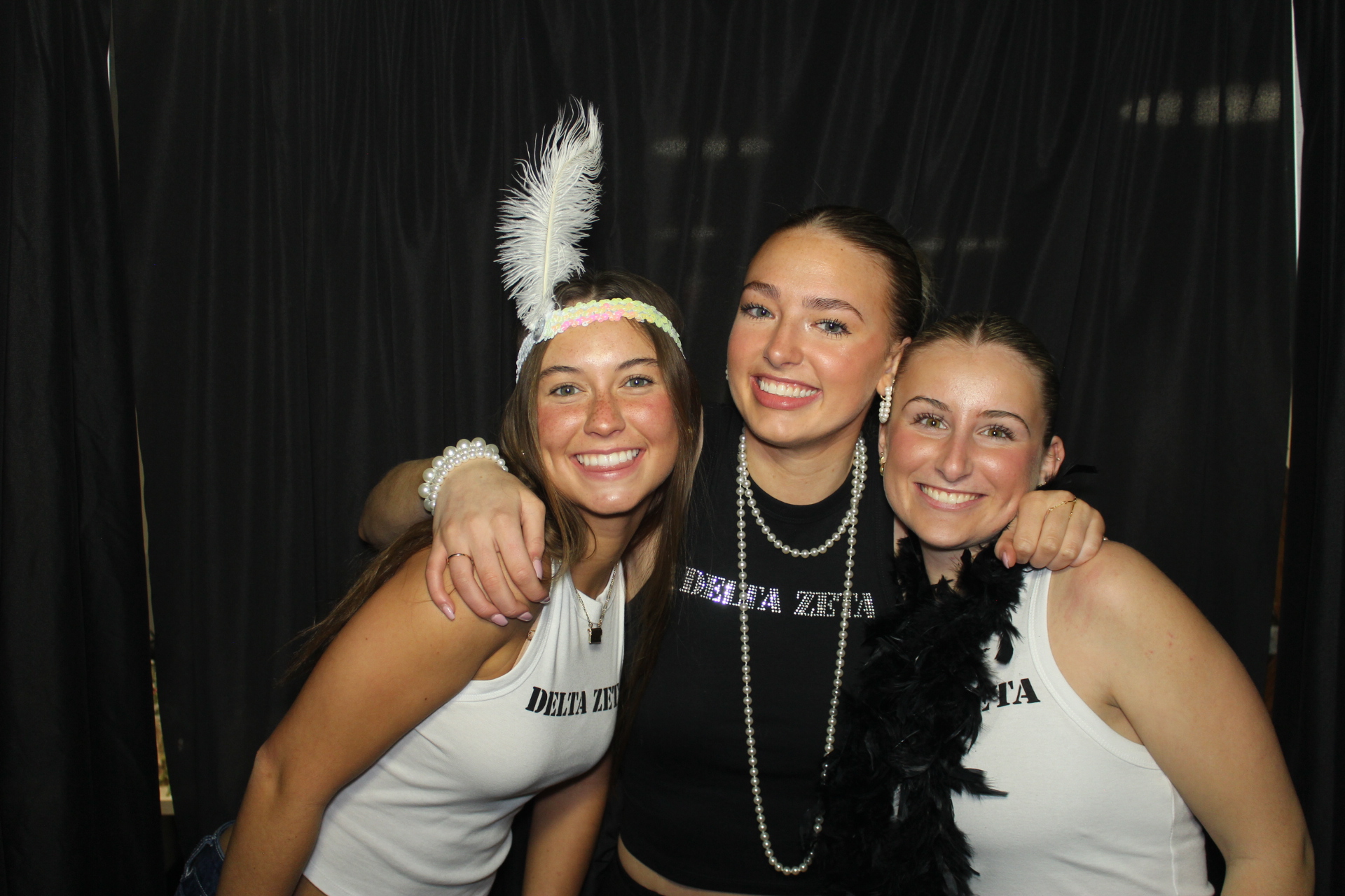 Delta Zeta Bid Day | View more photos from the event at gallery.photoboothcincy.com/u/PhotoBoothCincy/Delta-Zeta-Bid-Day
